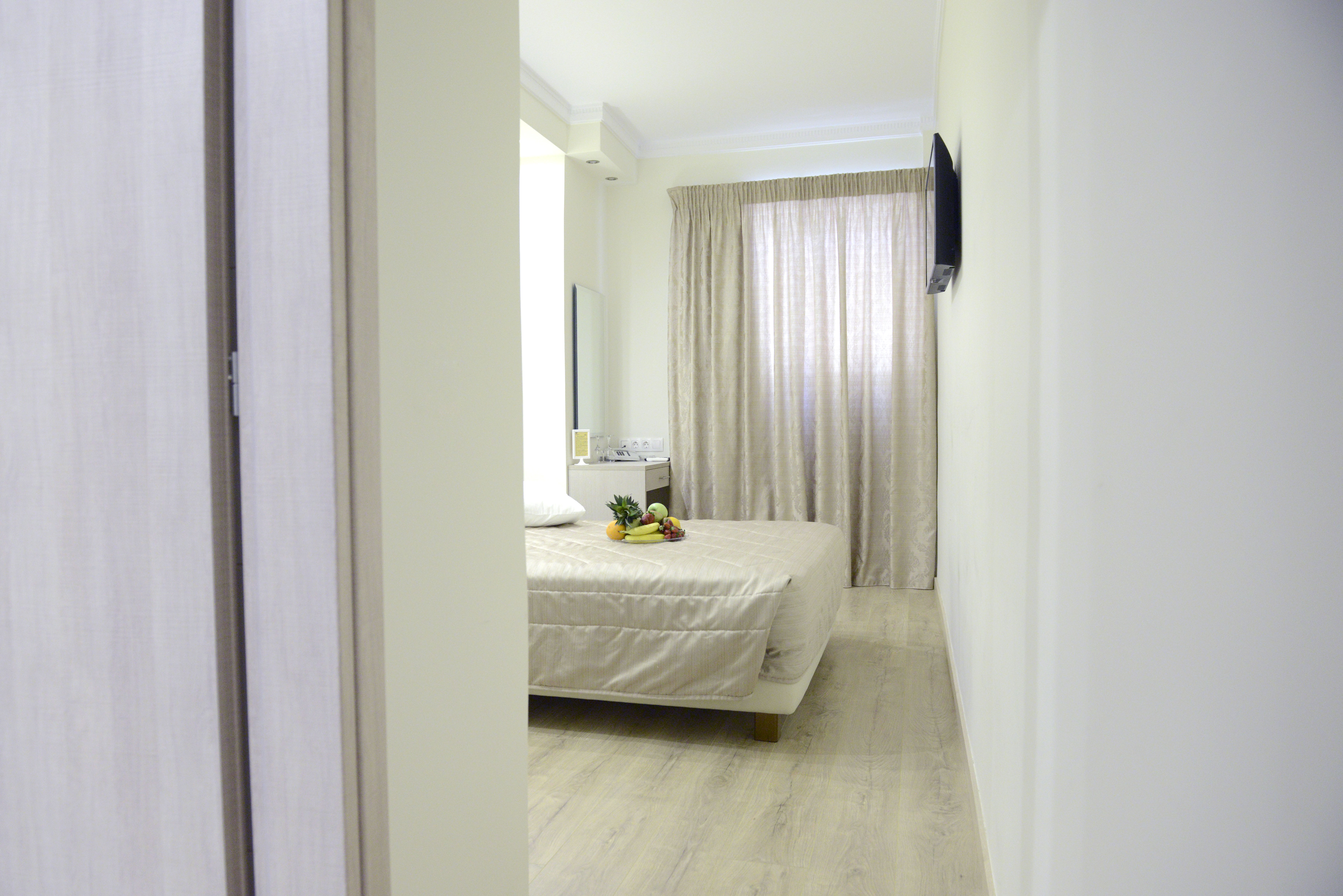 Double or Twin Standard