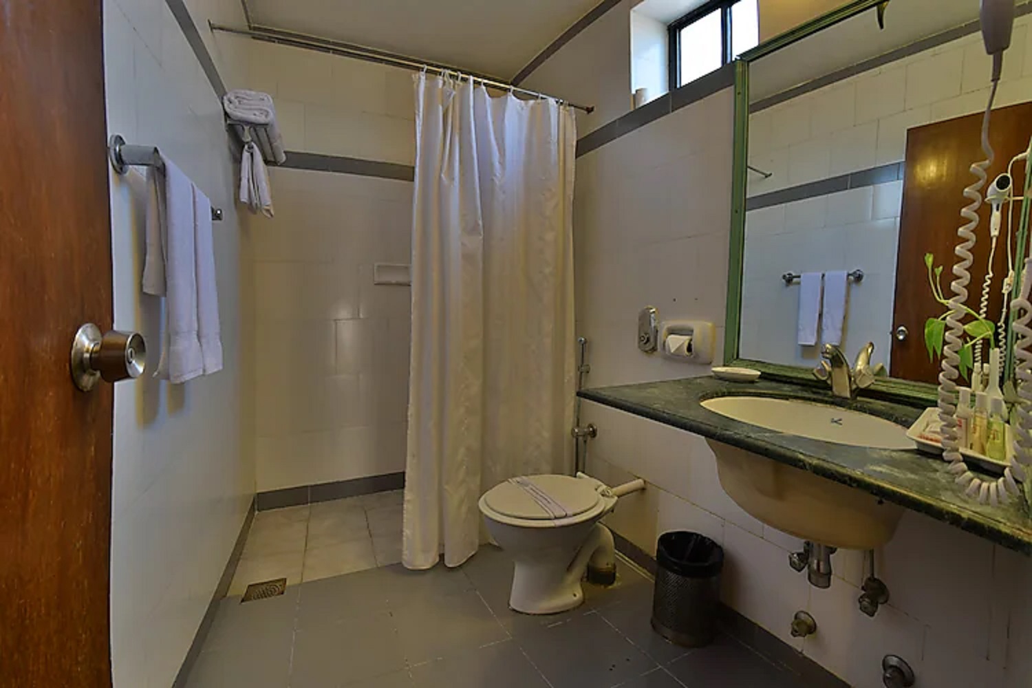 Double or Twin Standard