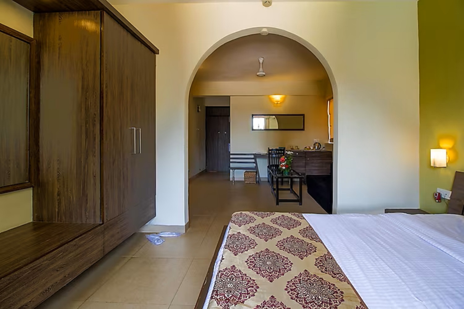 Double or Twin Standard