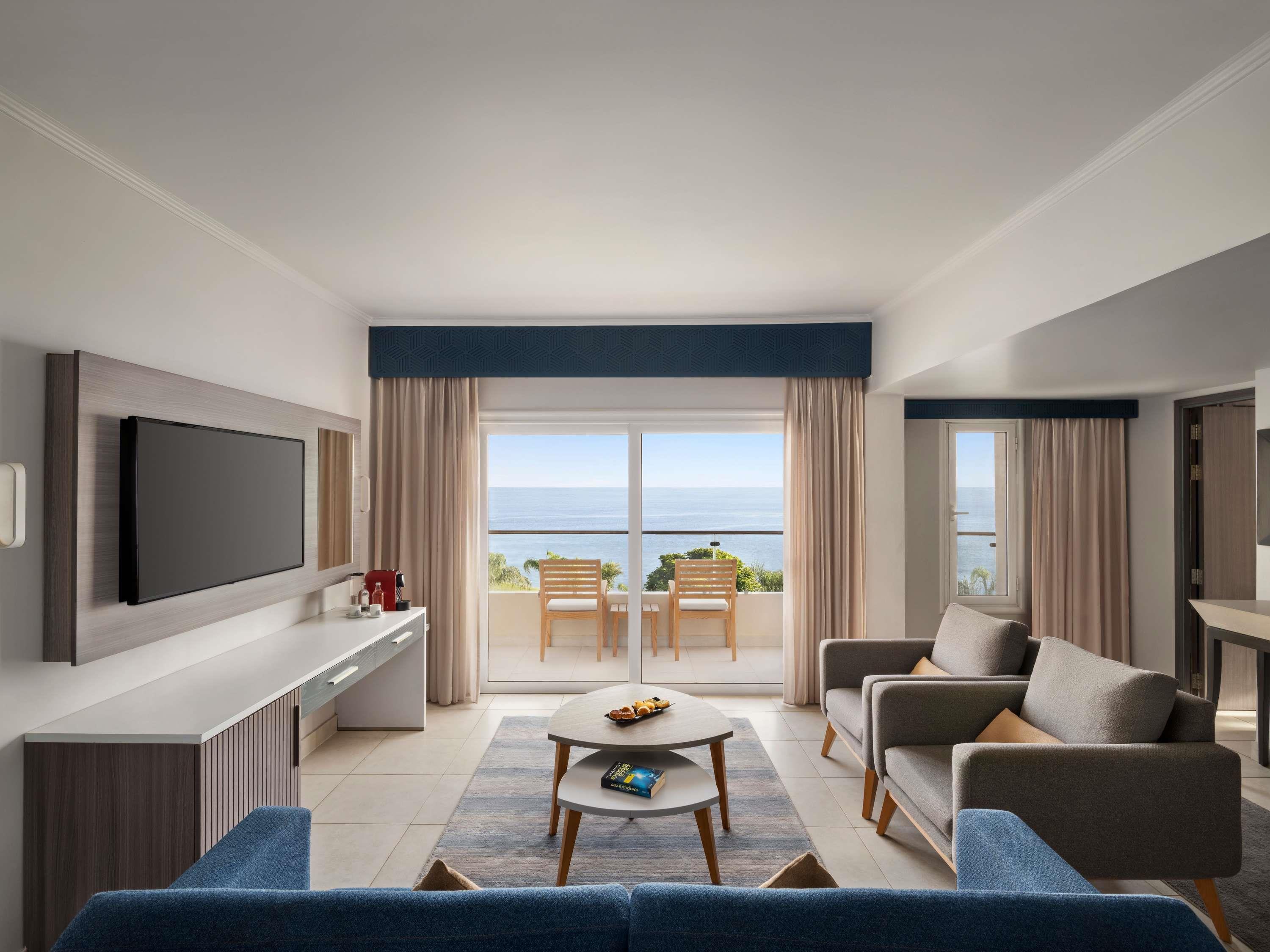 Junior Suite Lake View