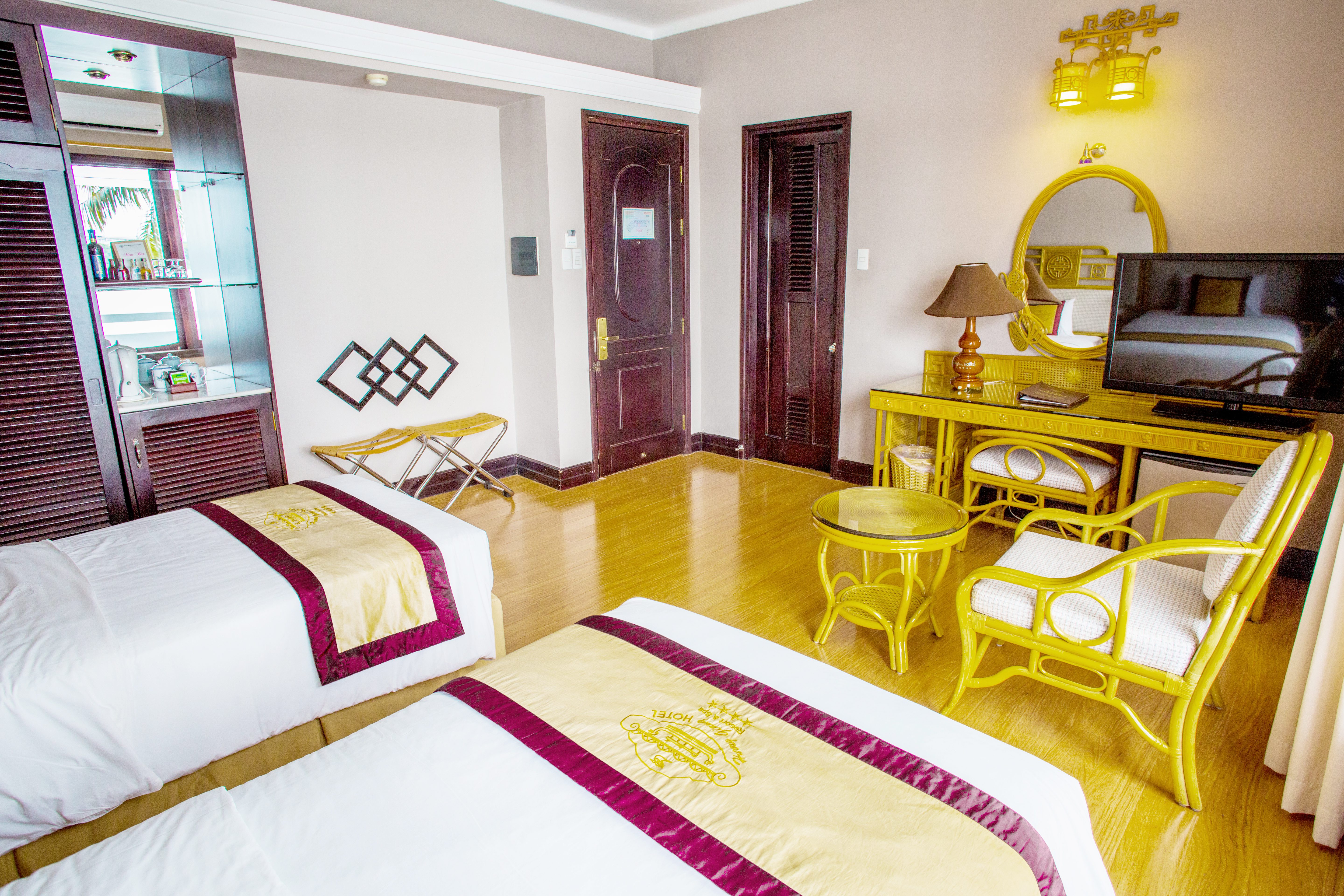 Twin Deluxe Garden View