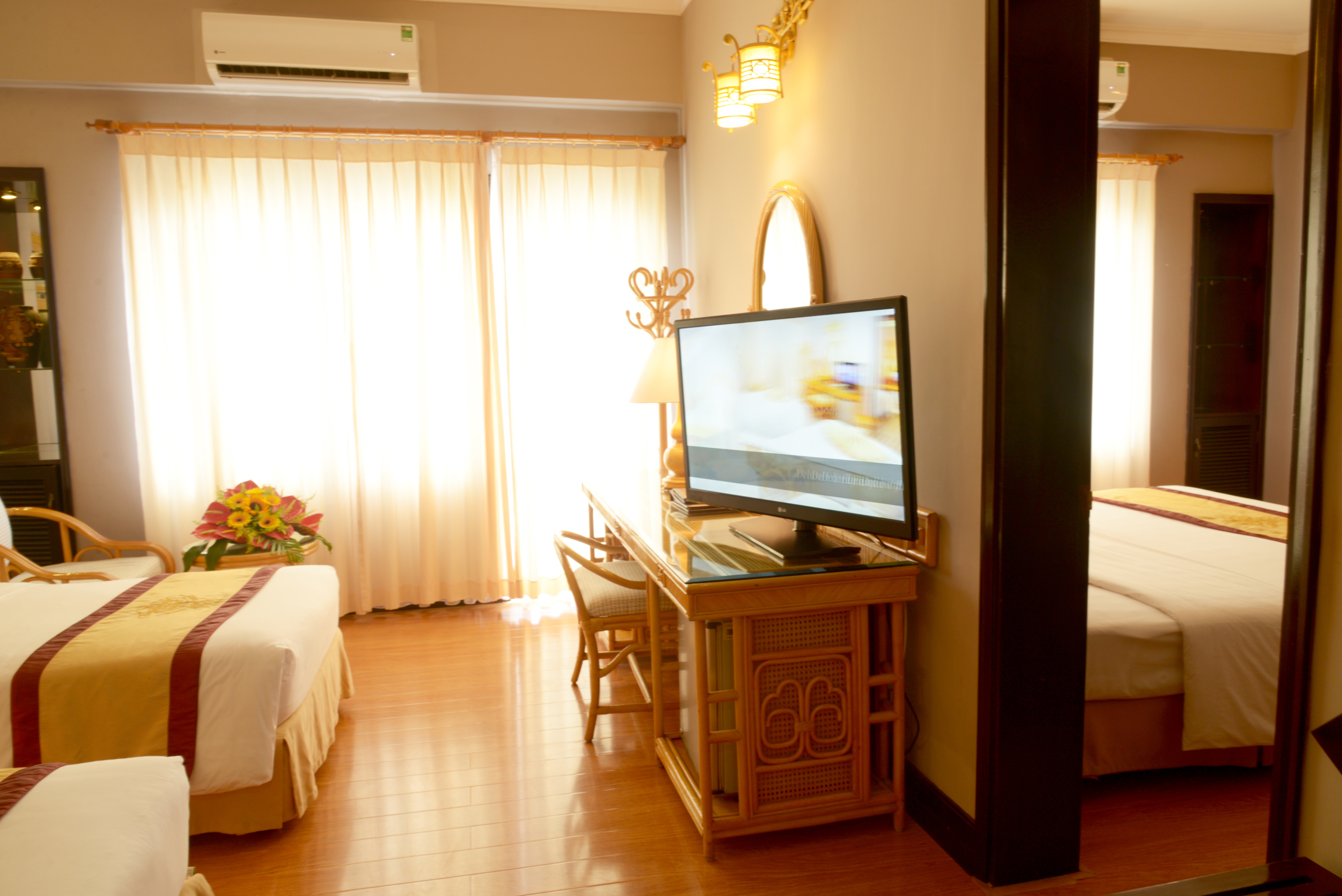 Family Room Connecting Room