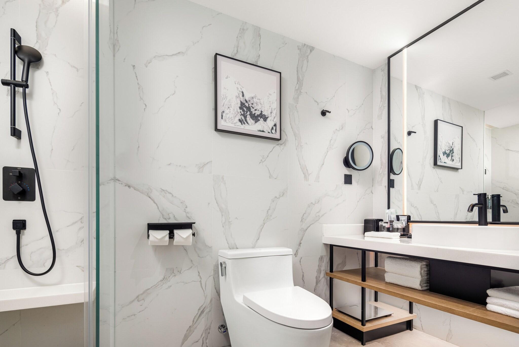 Twin Superior City View