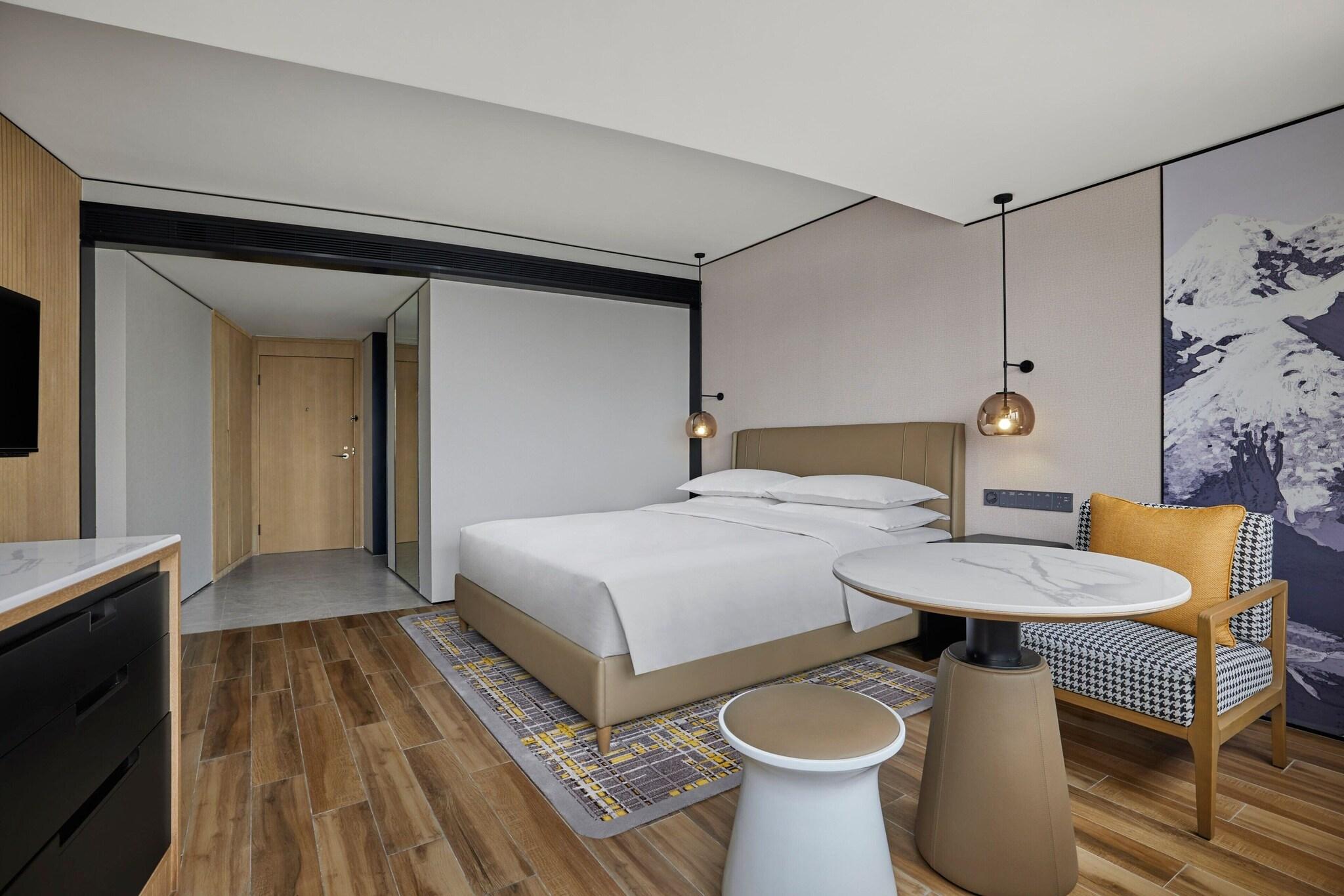 Double Executive King Bed