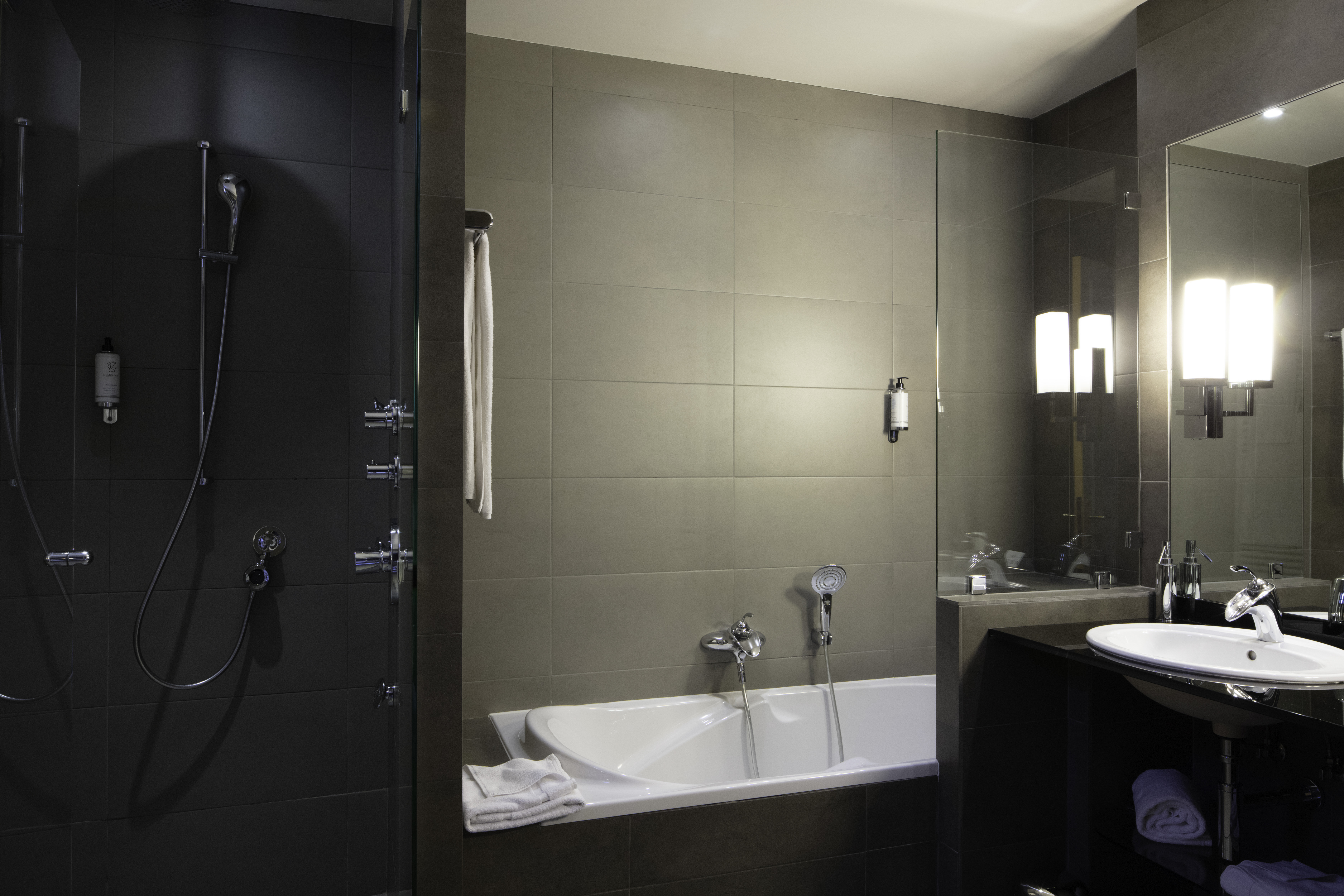 Apartment Garden View