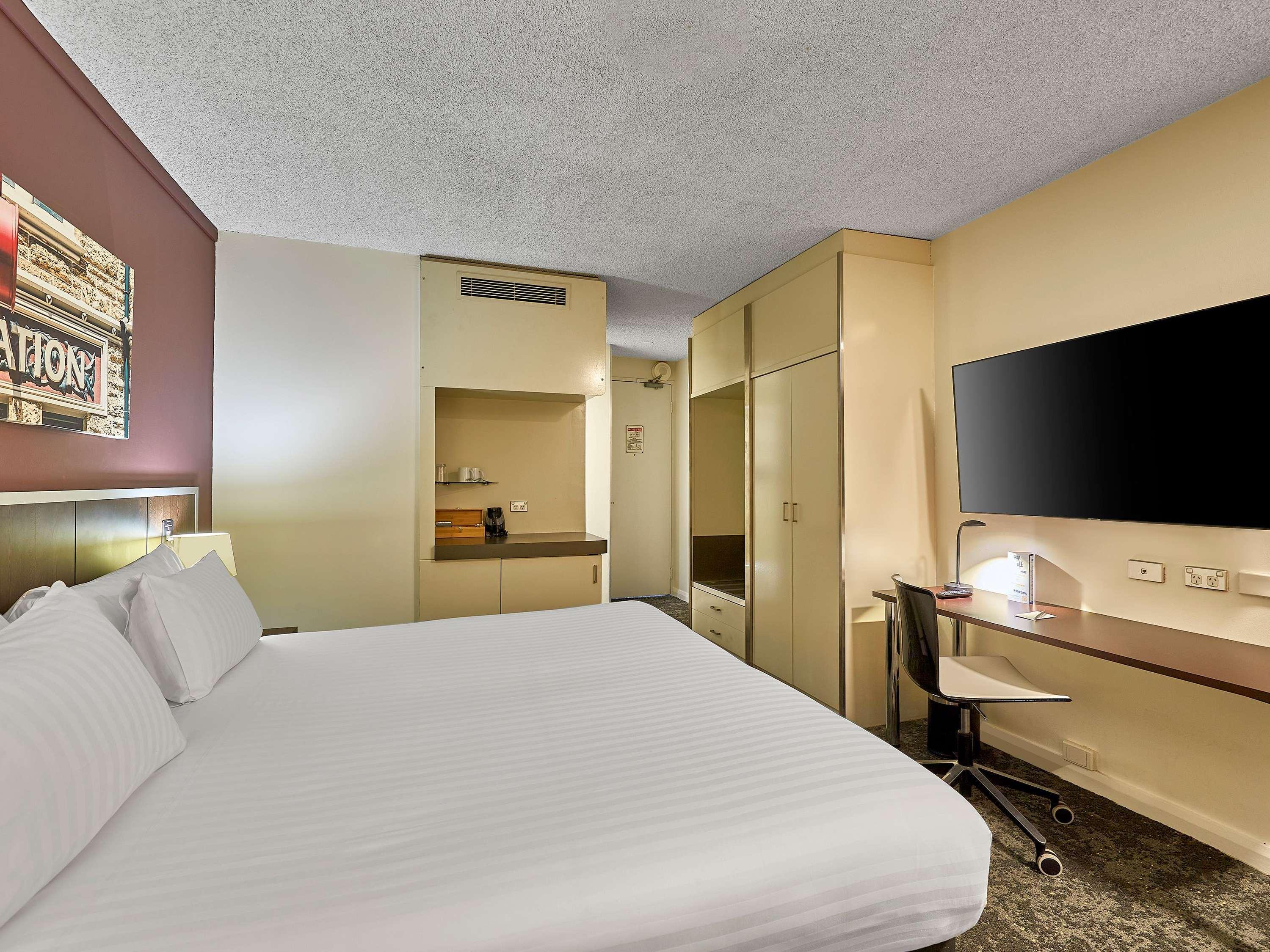 Double Superior King Bed