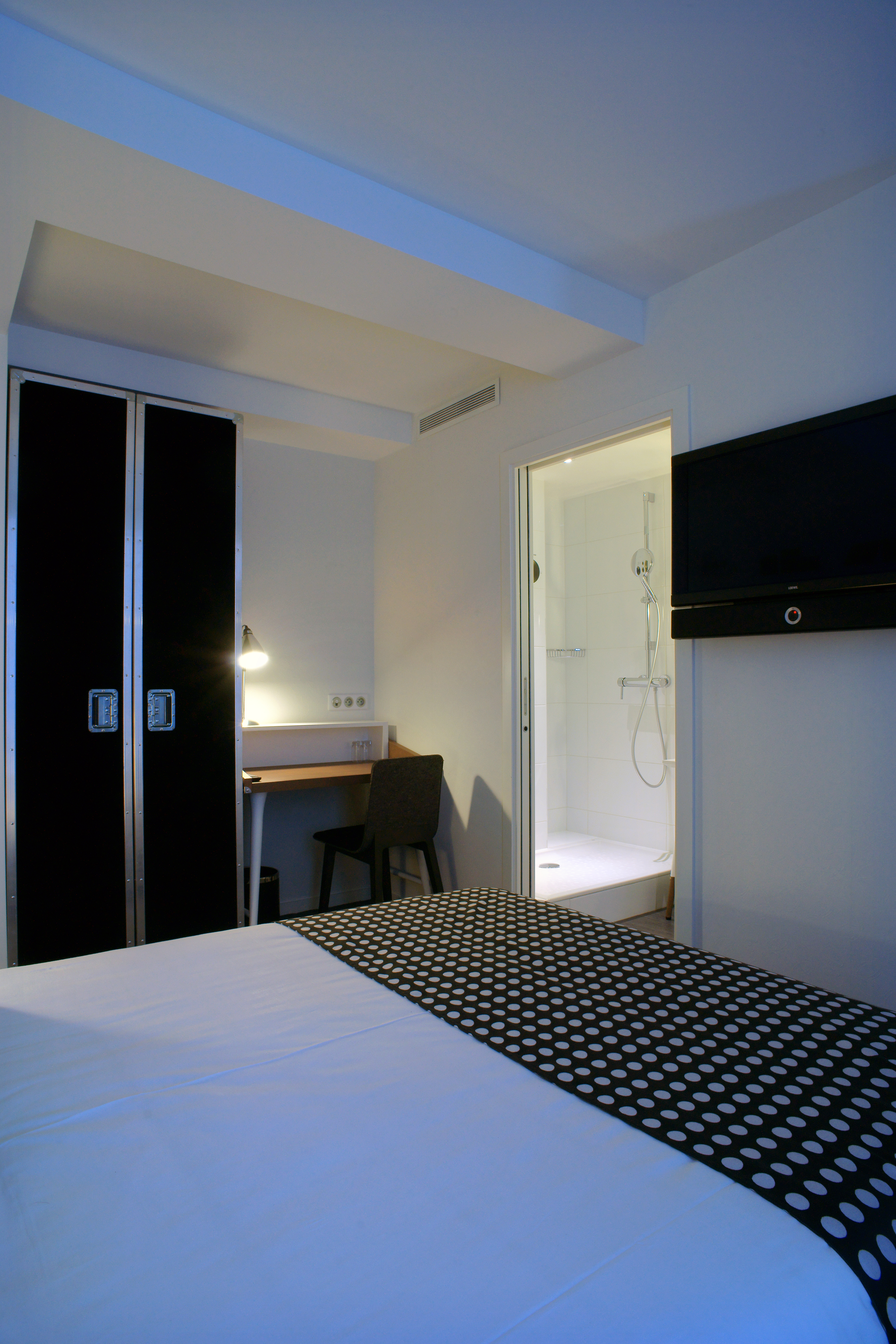 Quadruple Connecting Room