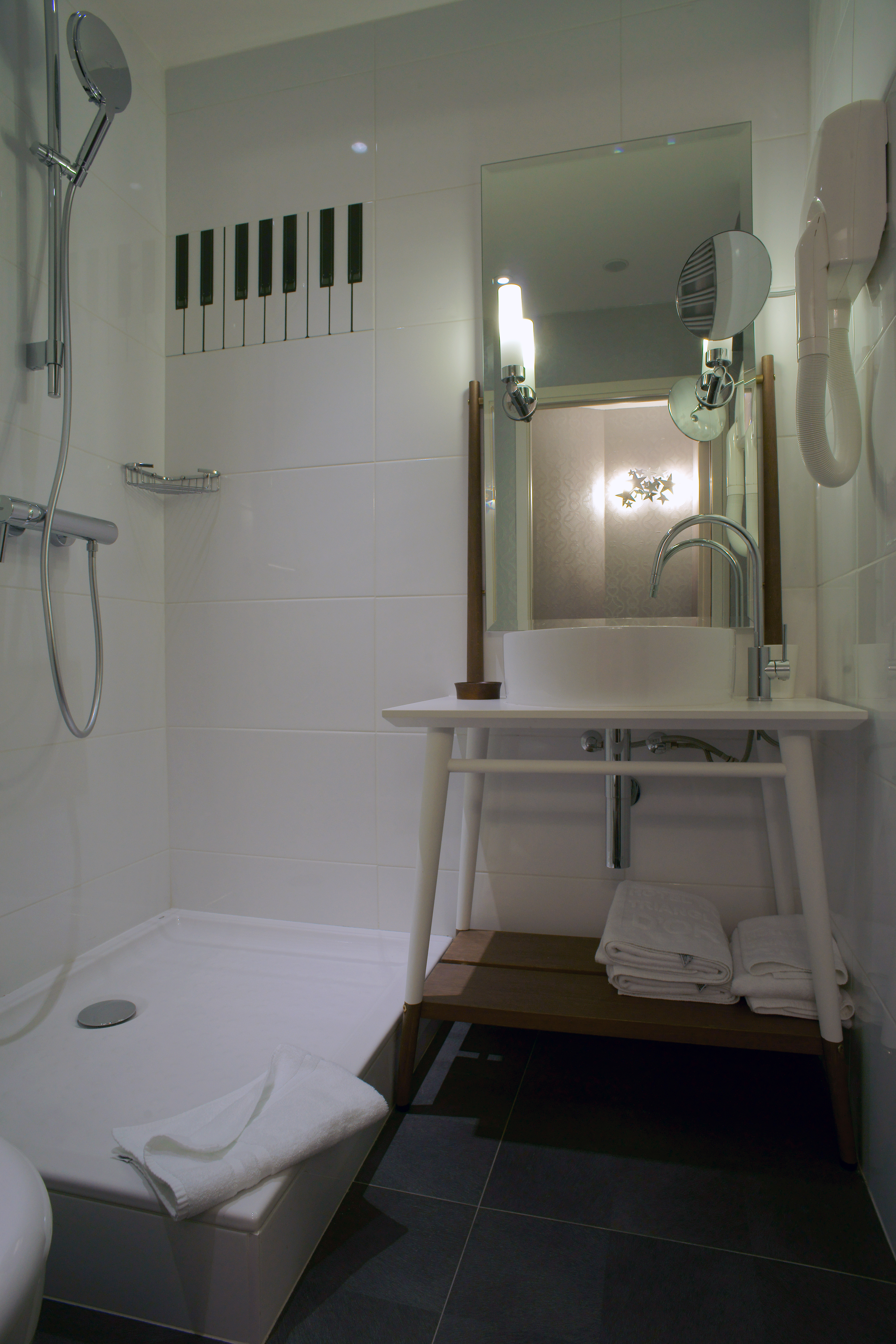 Double or Twin Superior