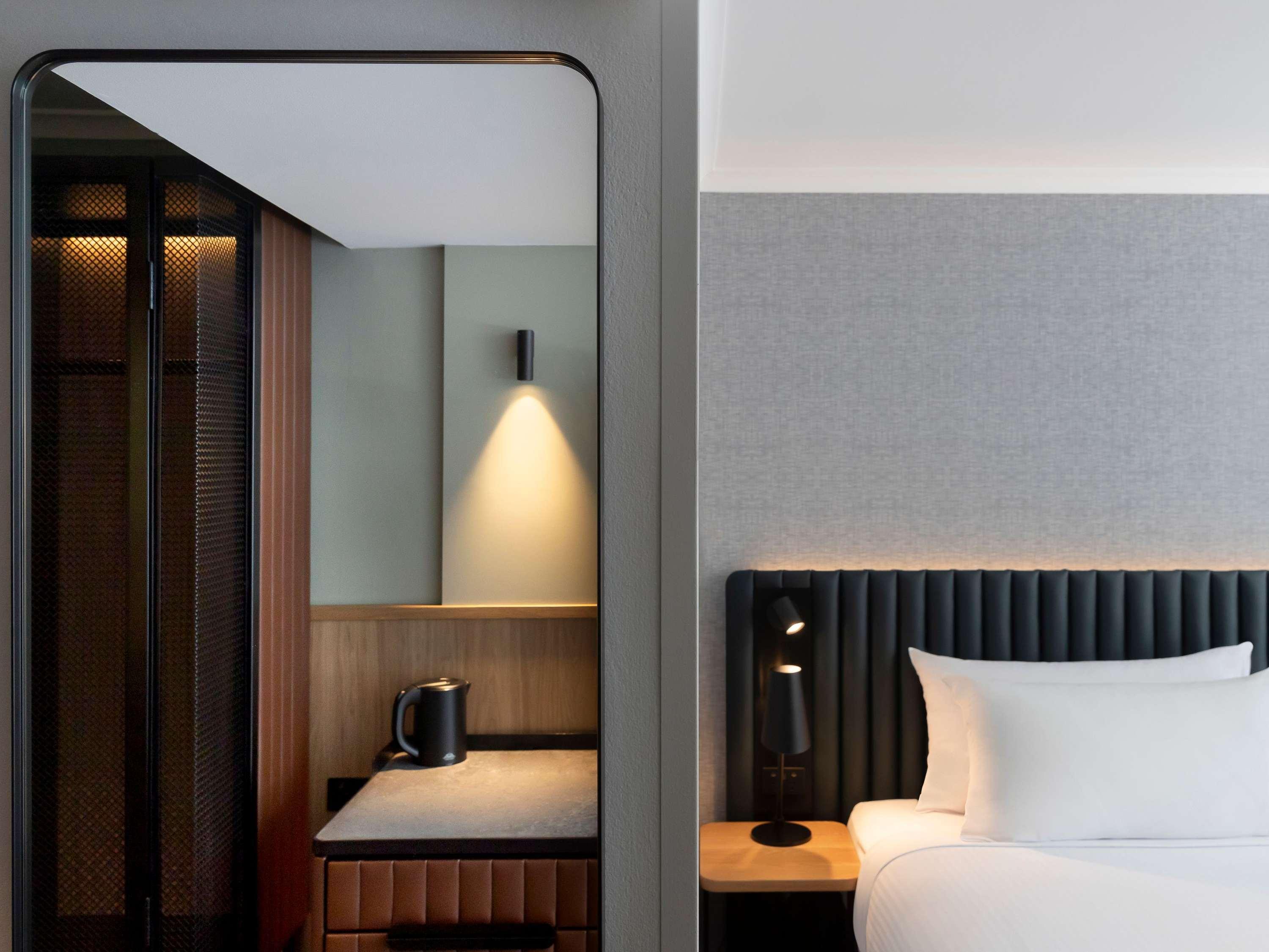 Double Superior King Bed