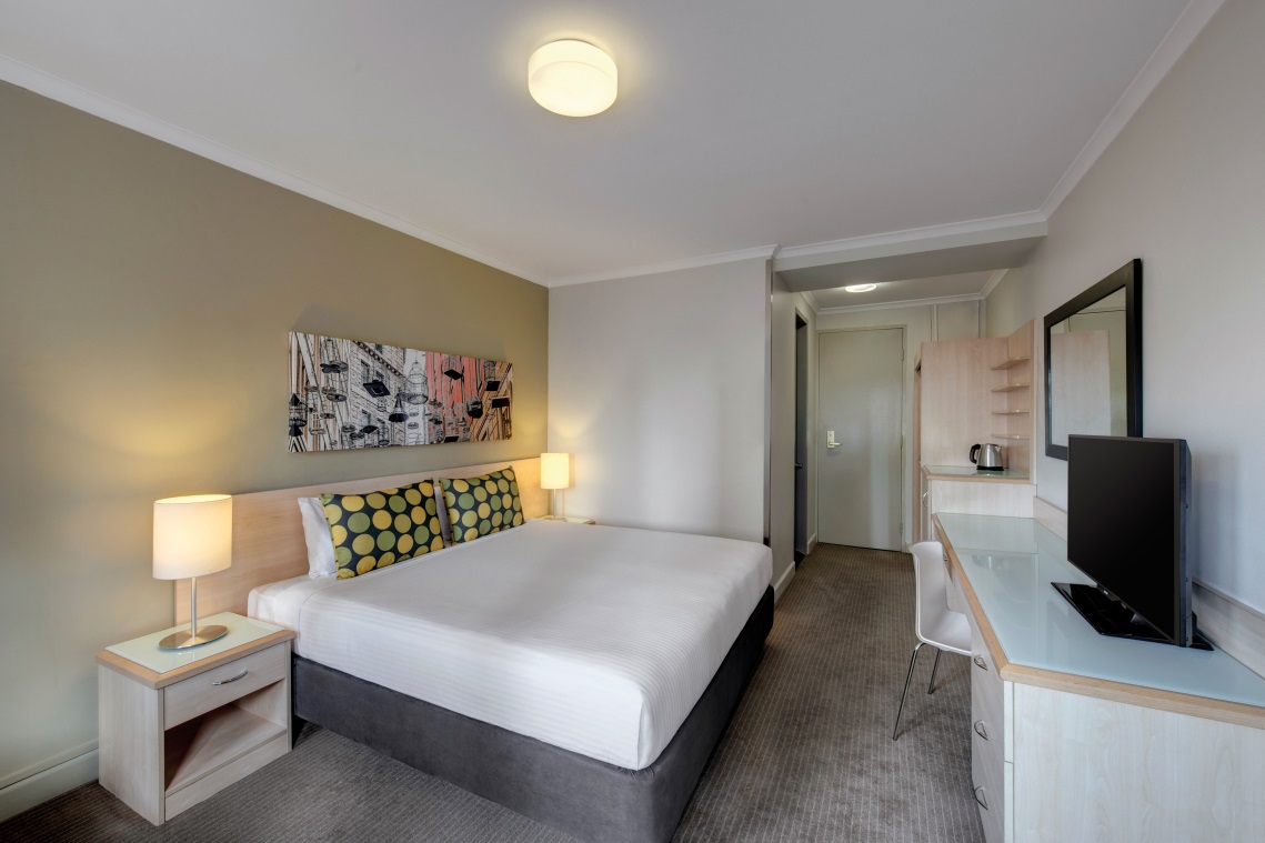 Double or Twin Standard