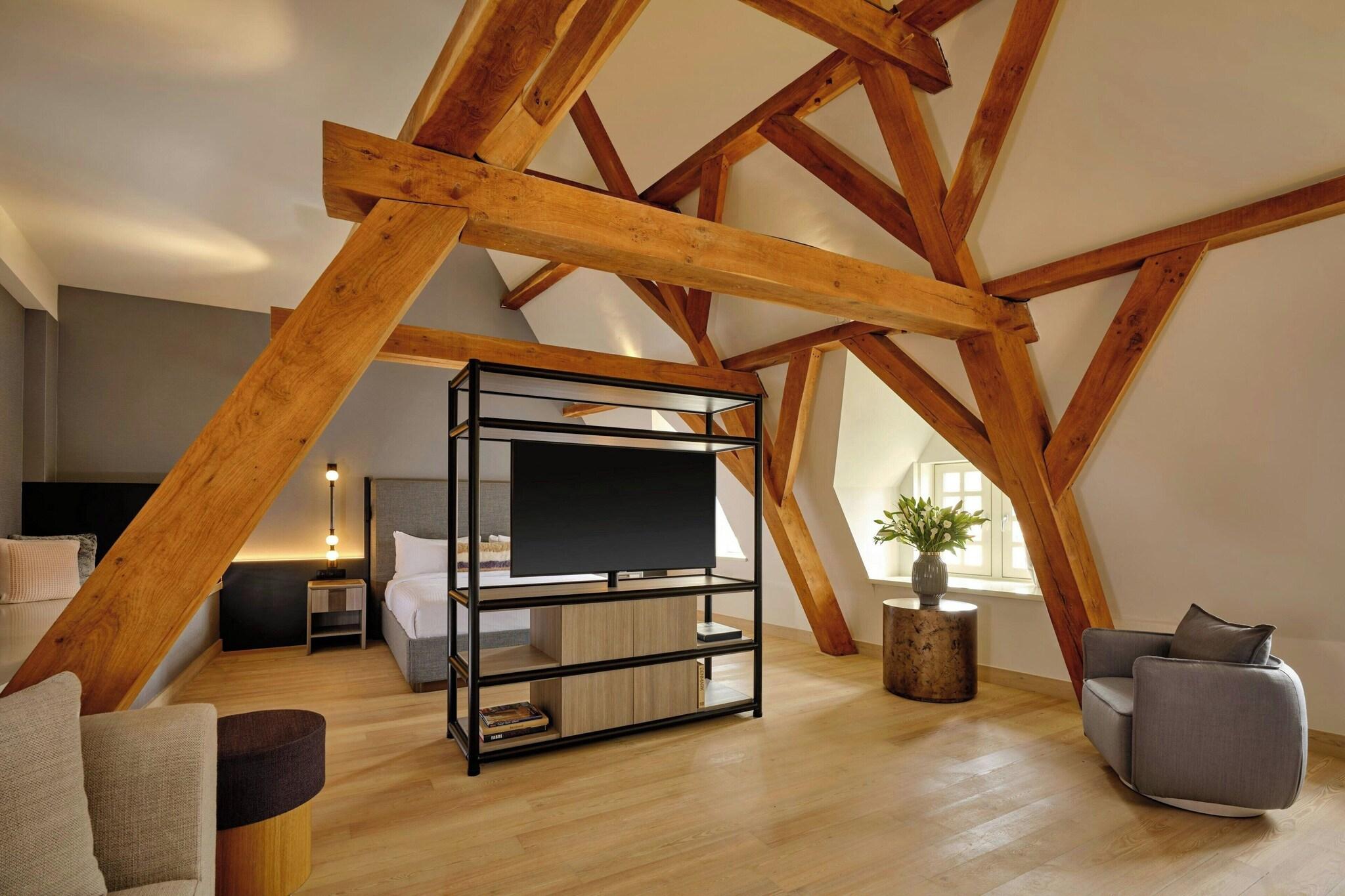 Double Premium King Bed