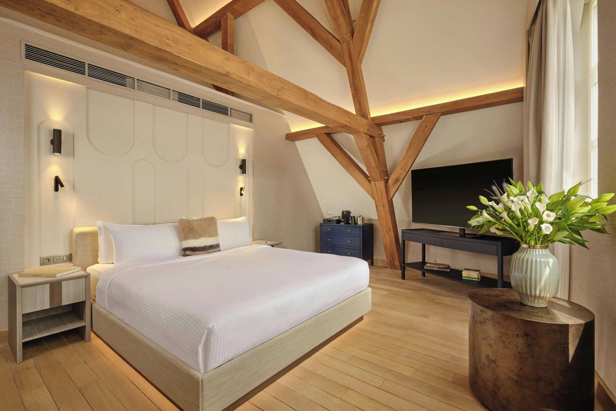 Double Premium King Bed
