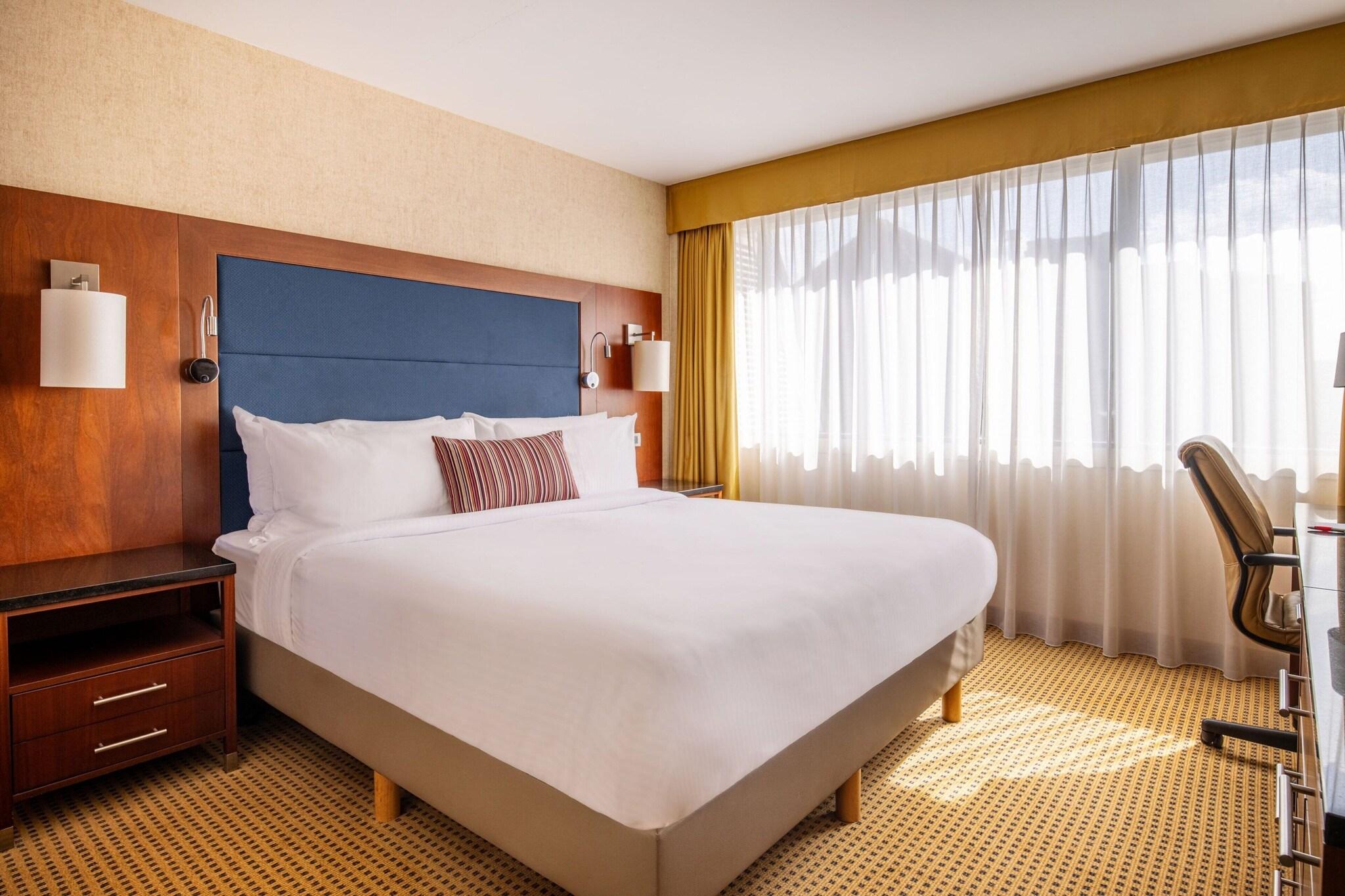 Double Executive King Bed