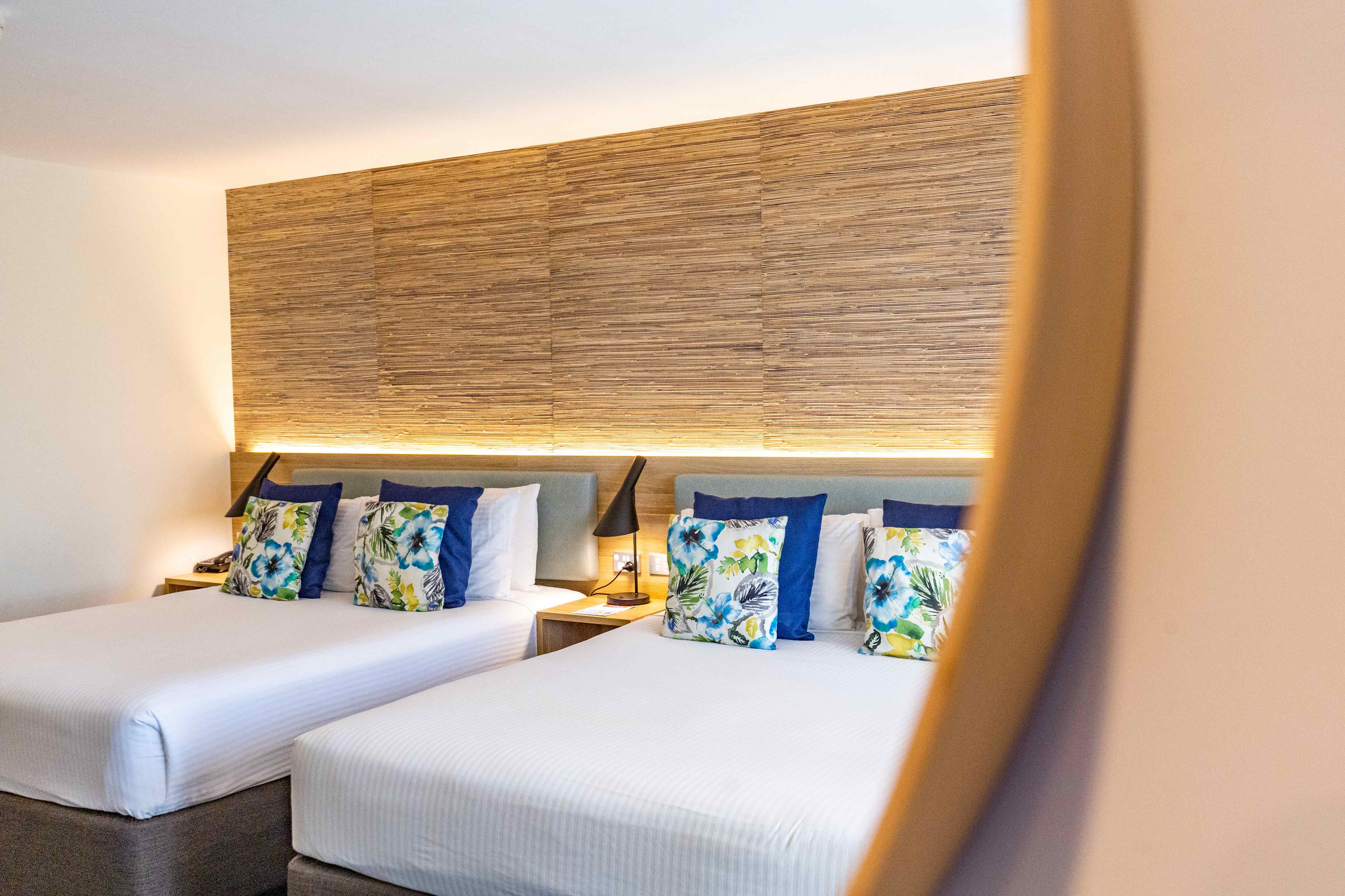 Room Deluxe Two Beds