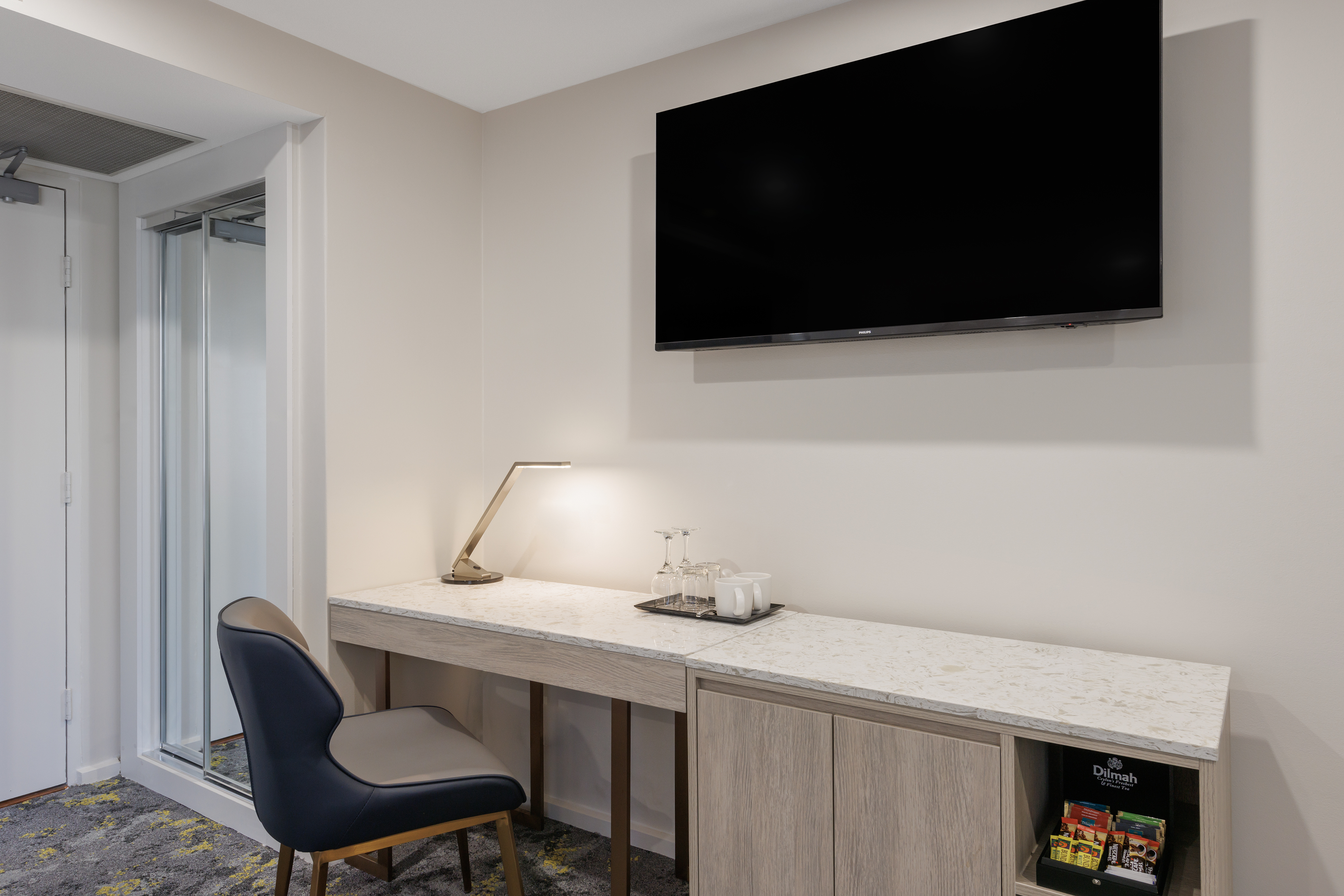 Double Superior Queen Bed