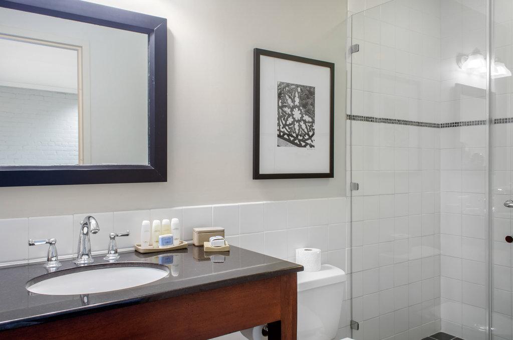 Suite Executive King Bed