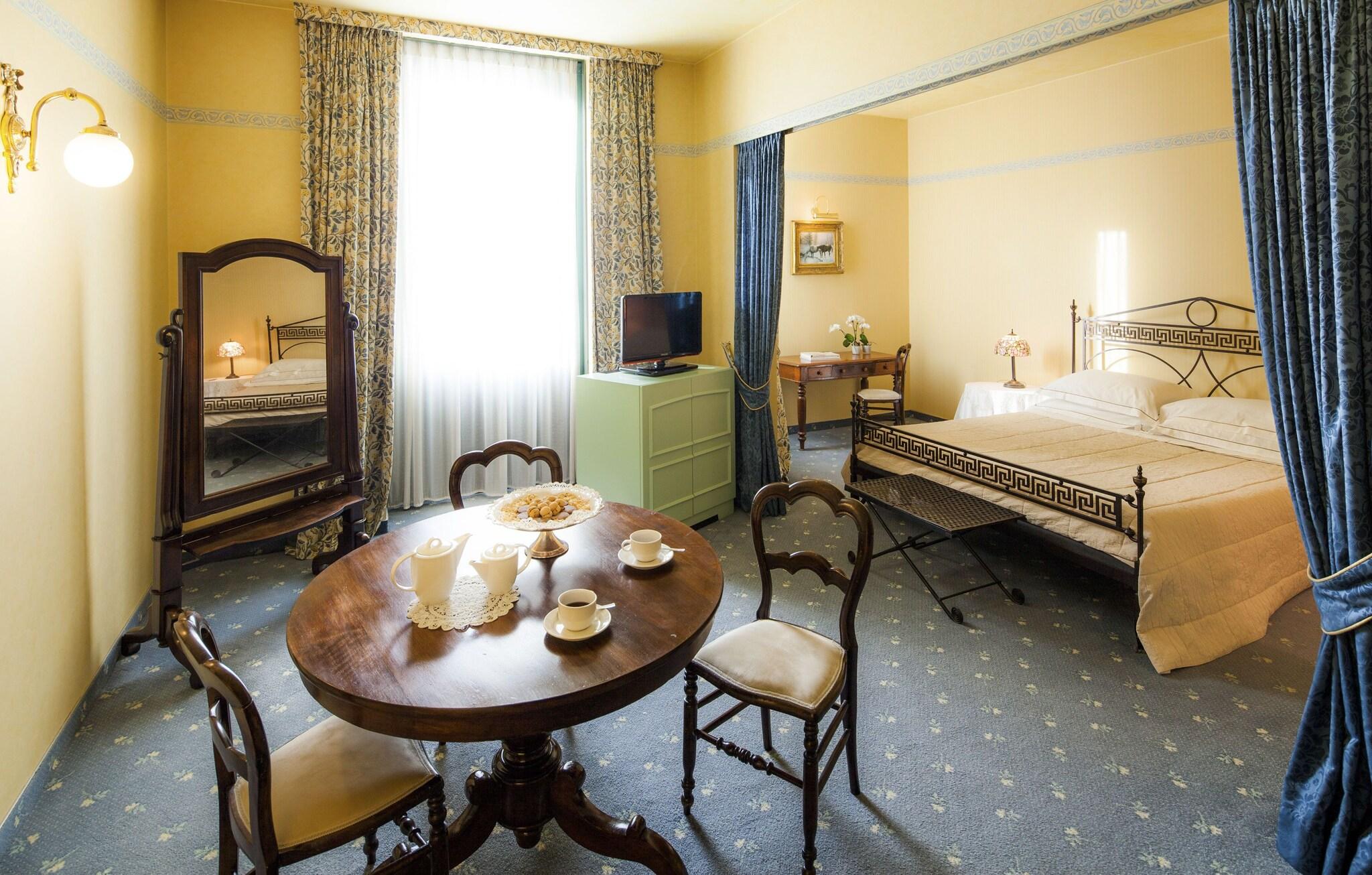 Junior Suite King Size Bed