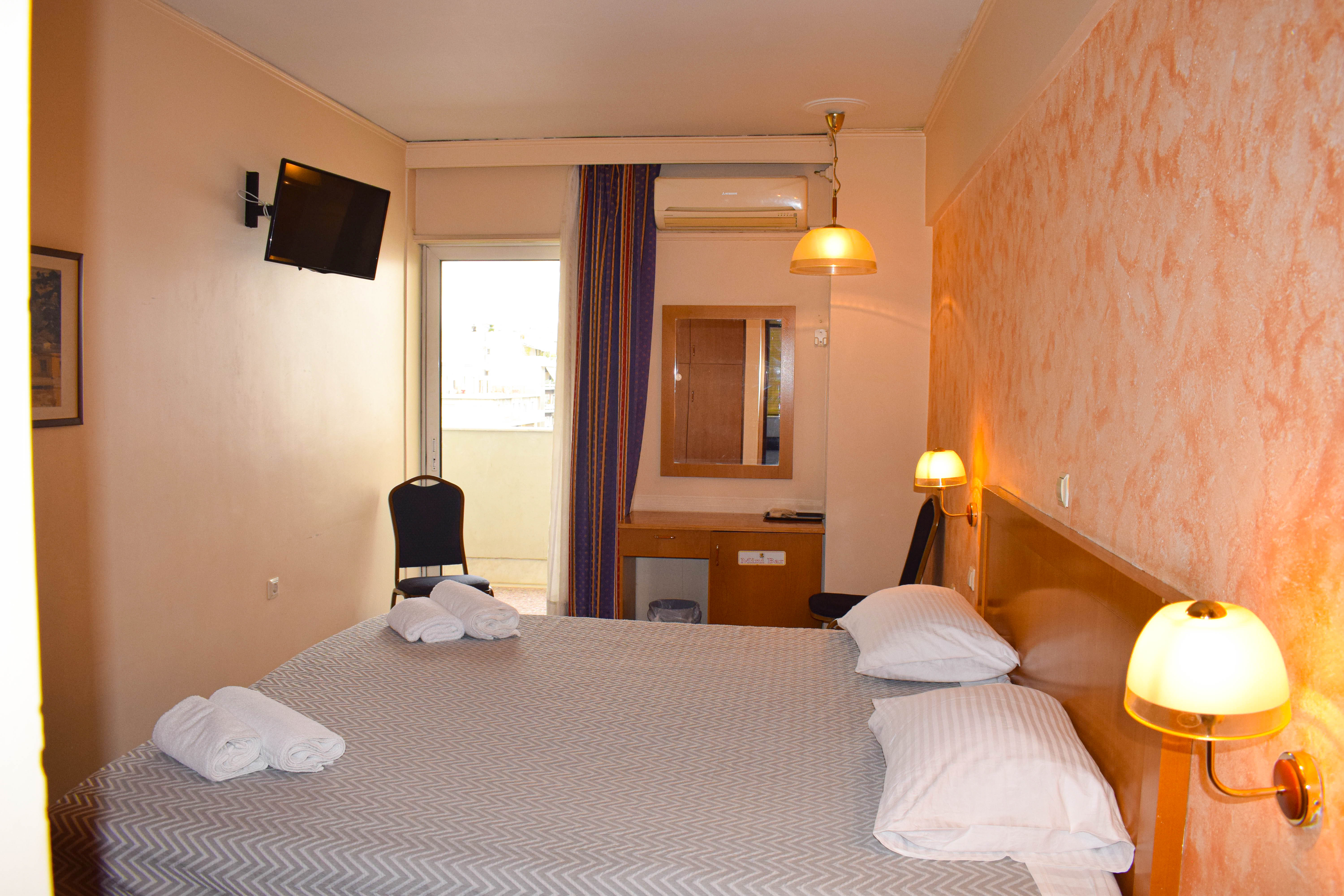 Double or Twin Standard