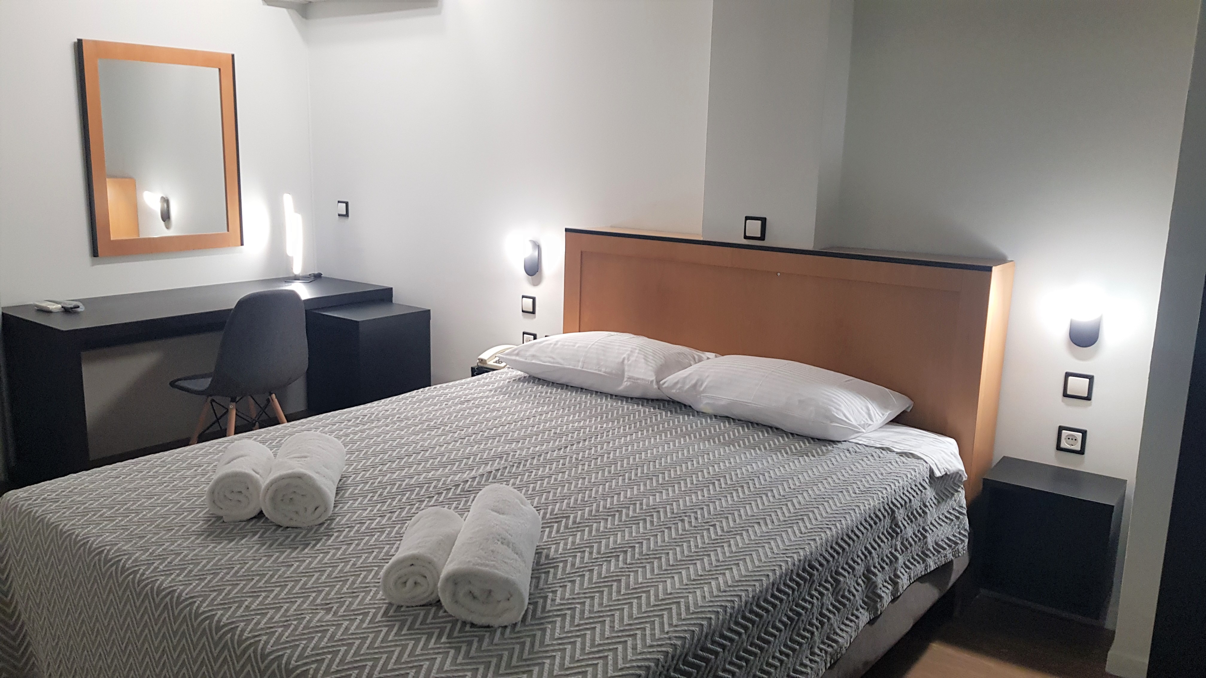 Double Single Superior