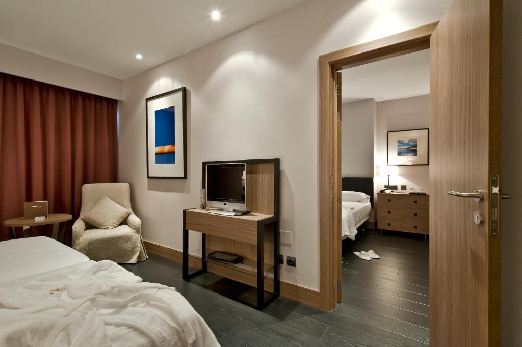 Family Room Standard