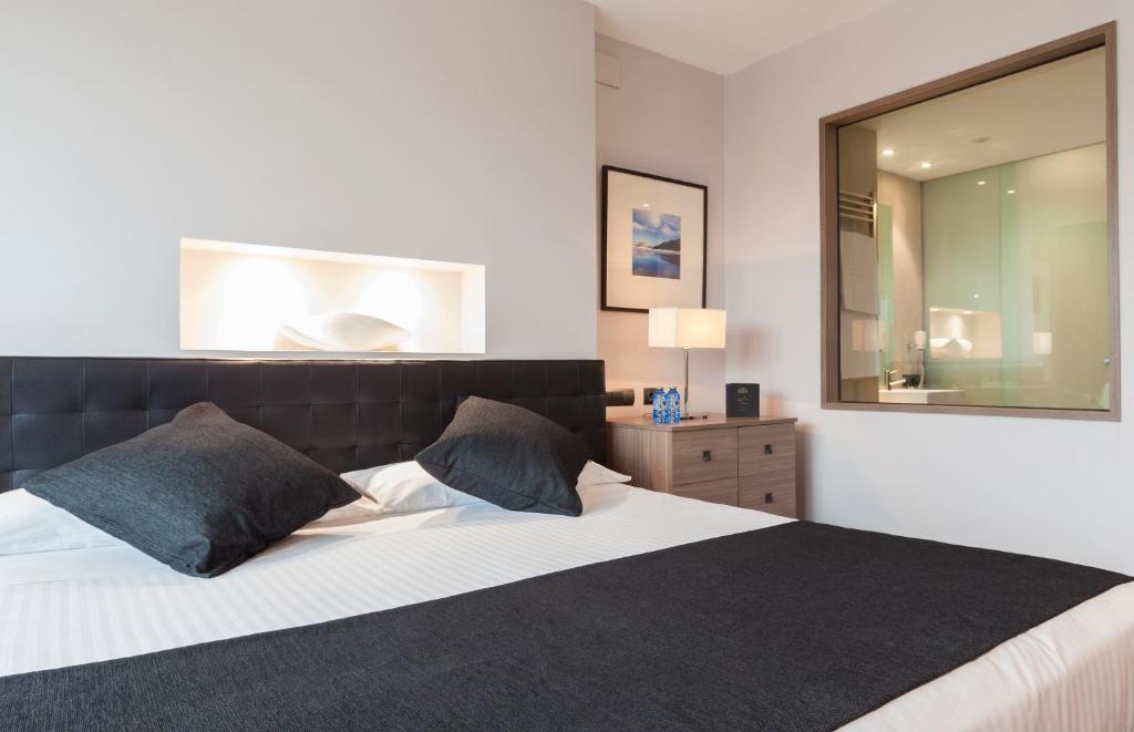 Double Single Superior