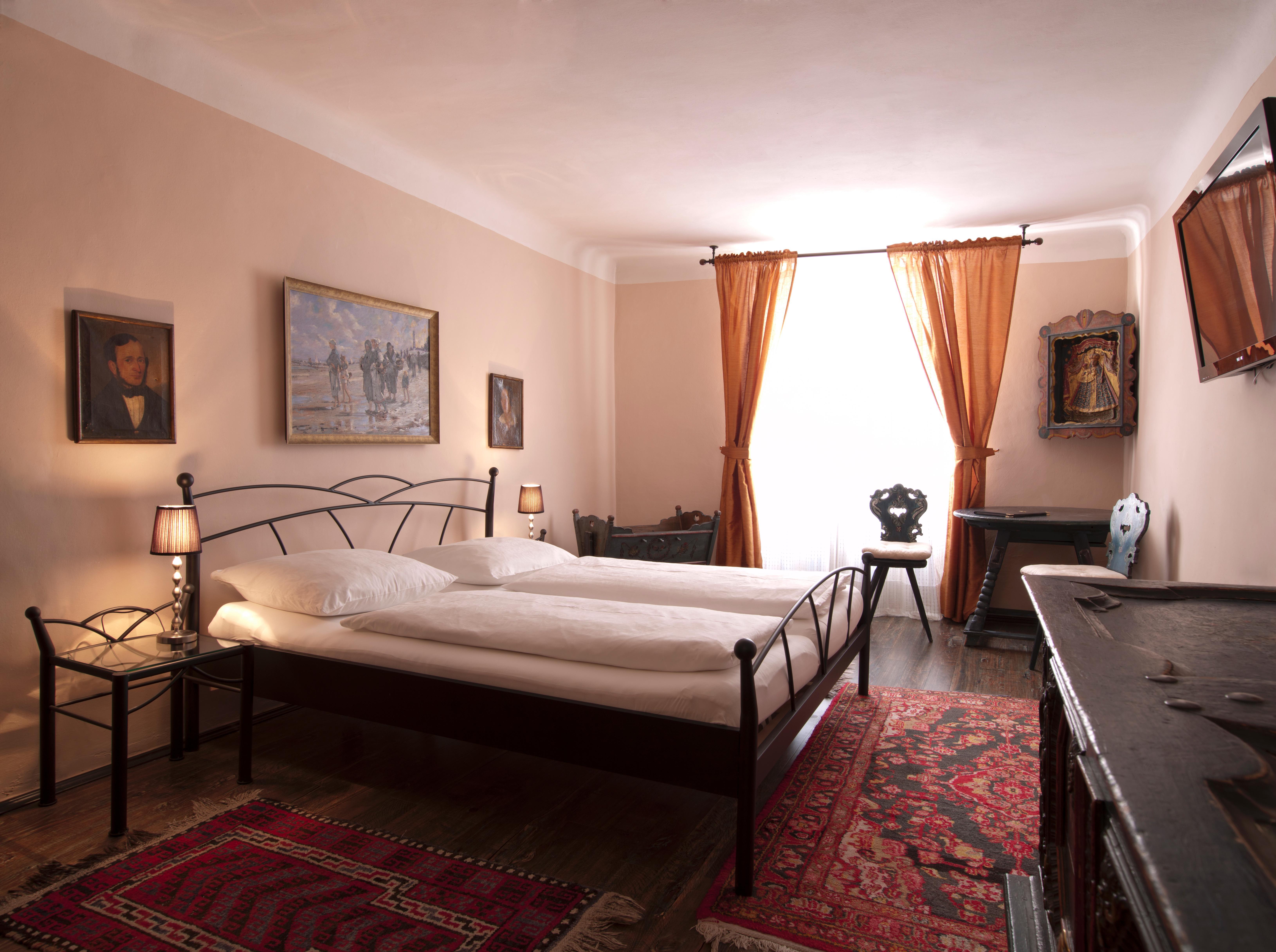 Double or Twin Superior