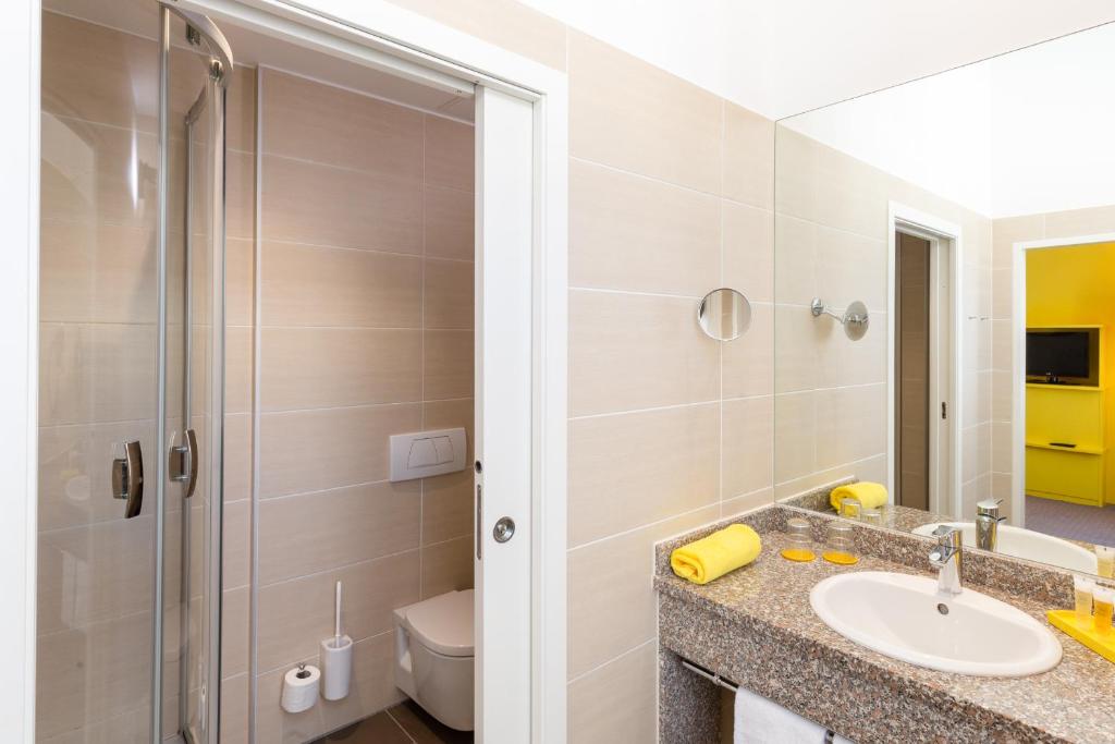 Double Single Classic