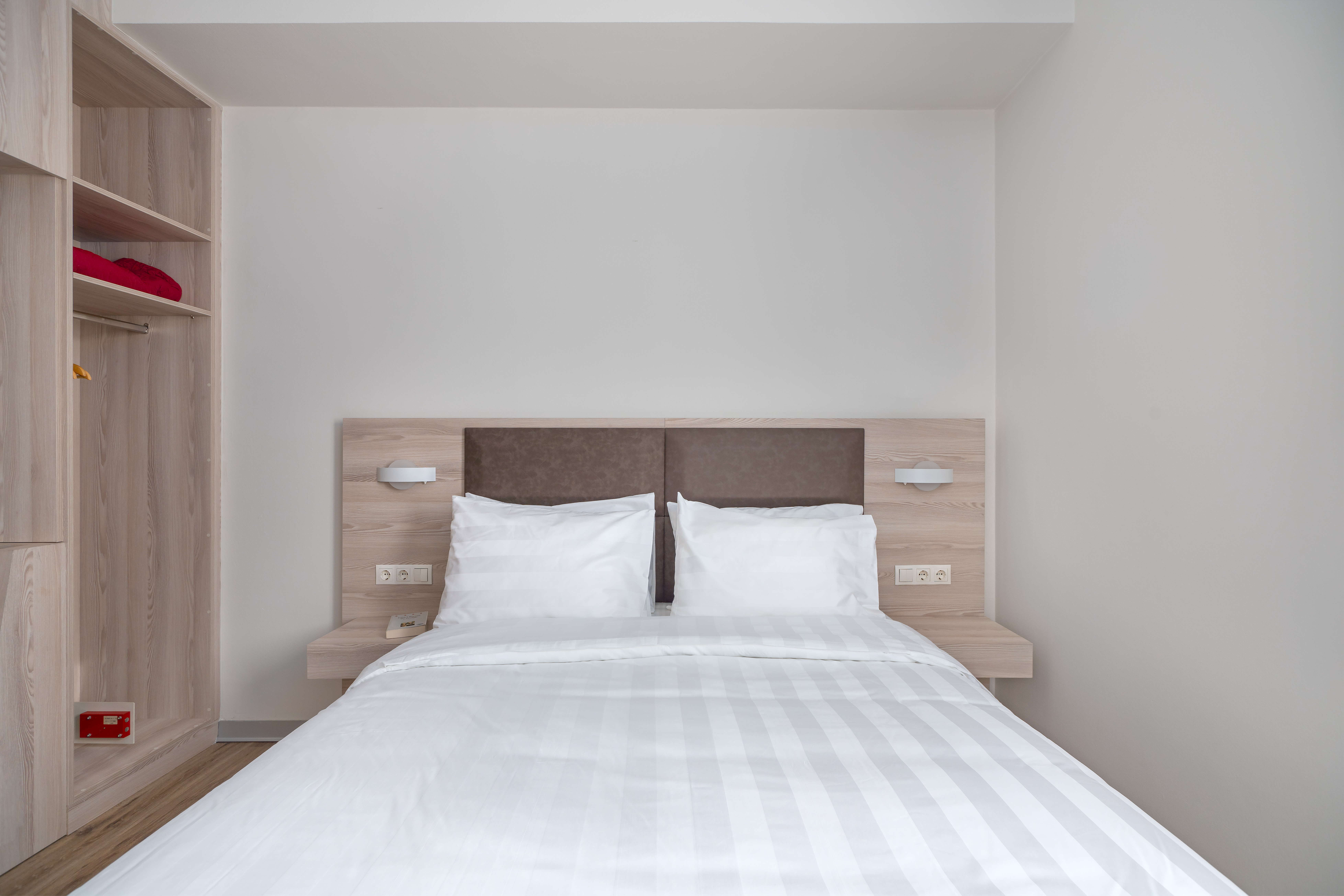 Double or Twin Standard