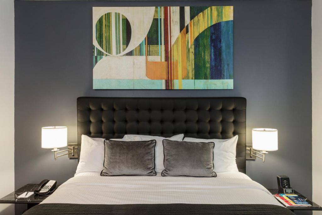 Double Superior Queen Bed