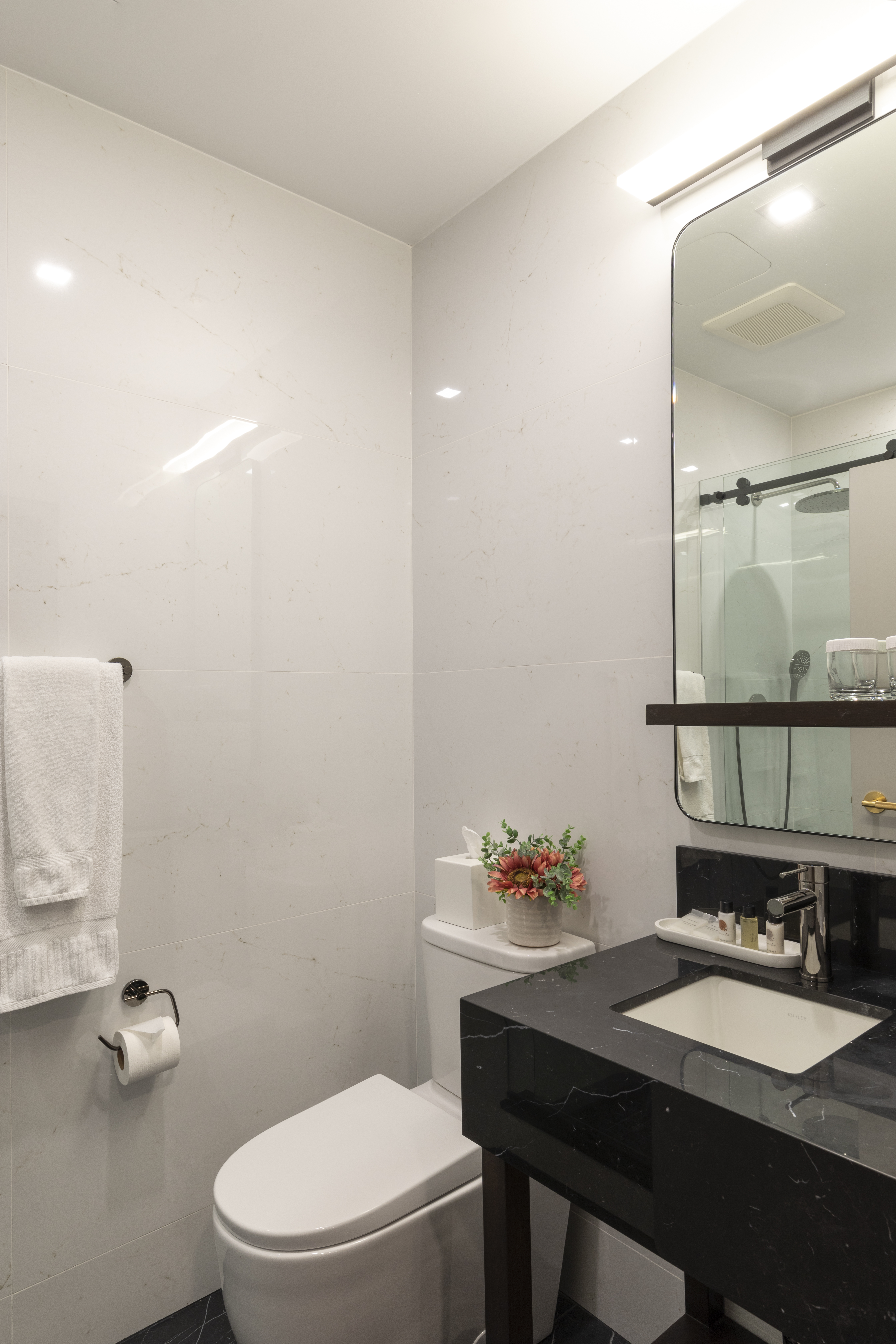 Double Superior Queen Bed