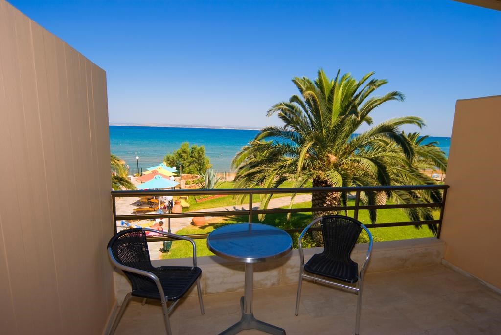 Double or Twin Sea View