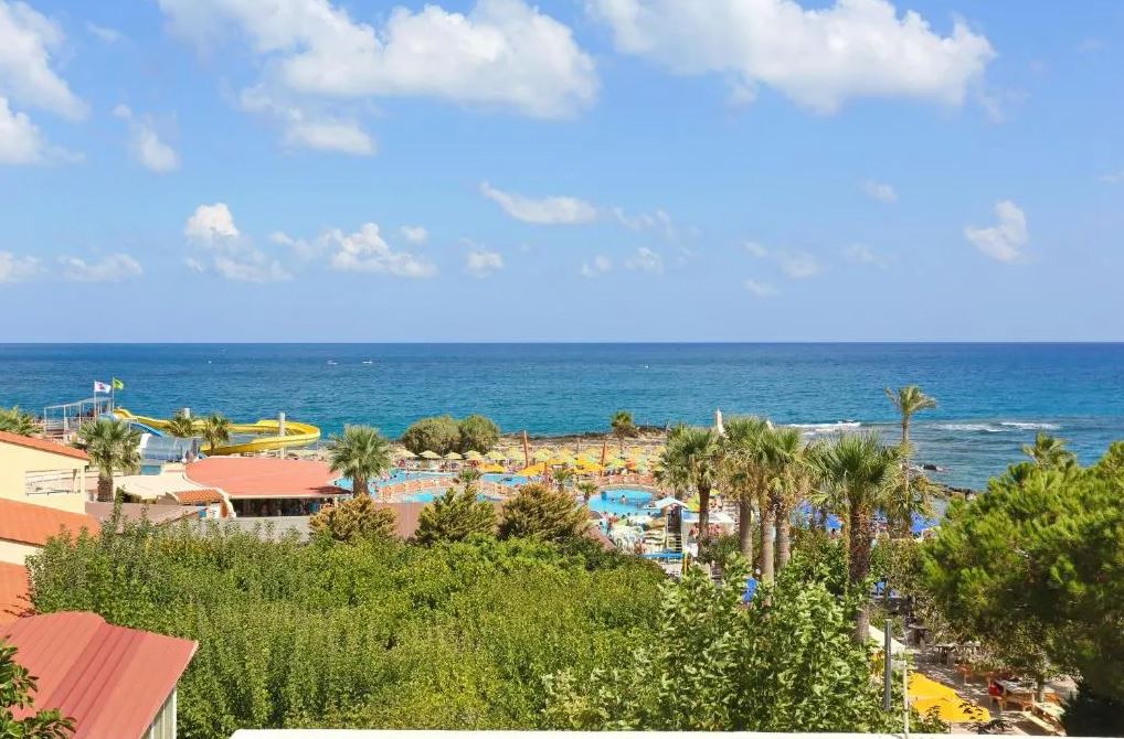 Double or Twin Sea View