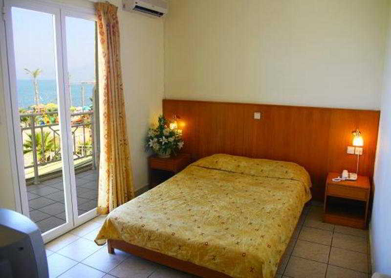 Double or Twin Sea View