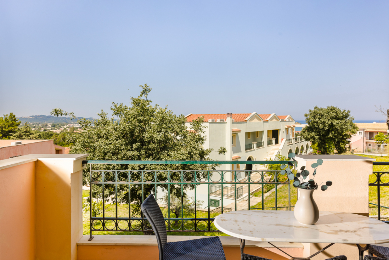 Apartment Superior Garden View