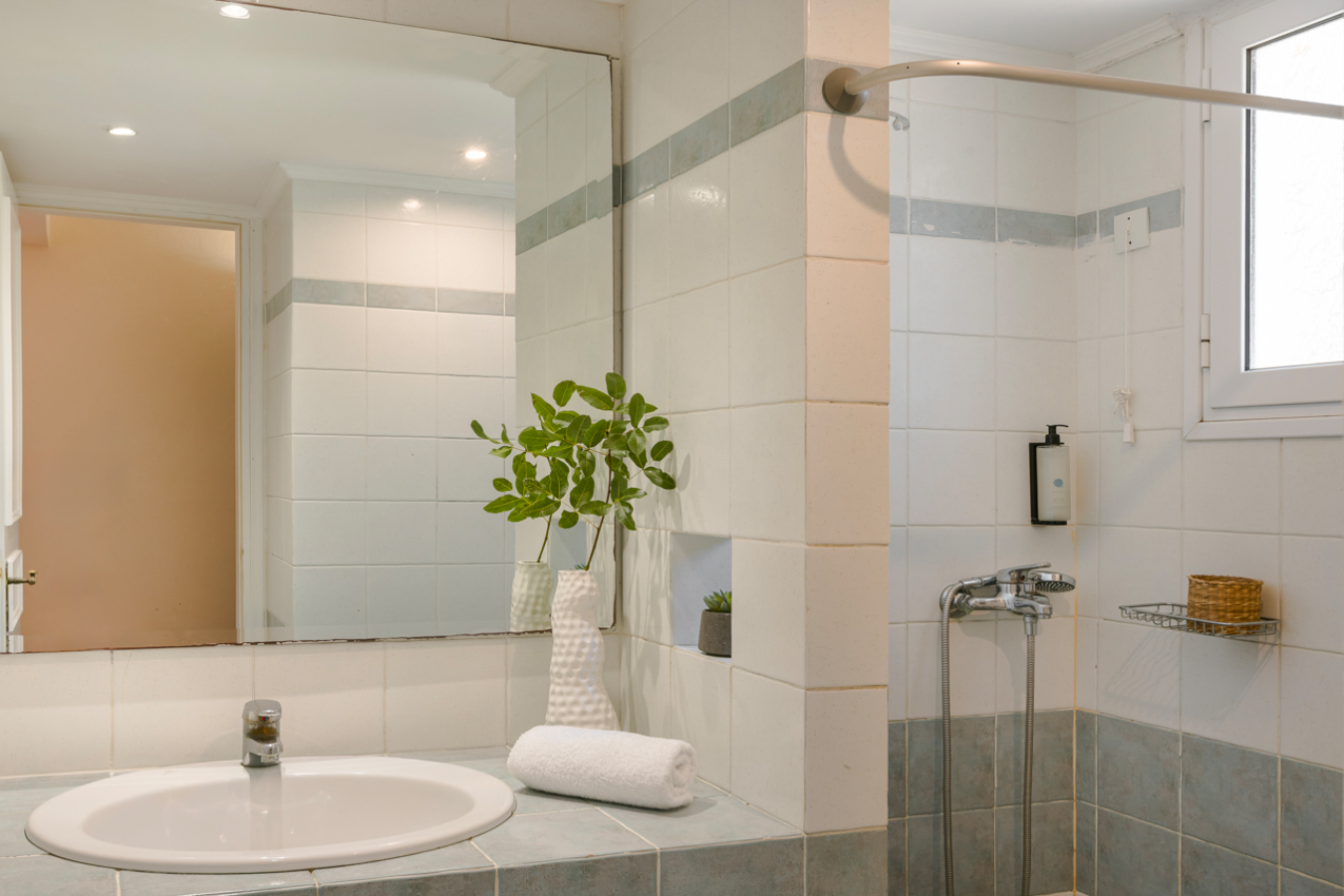 Apartment Garden View One Bedroom