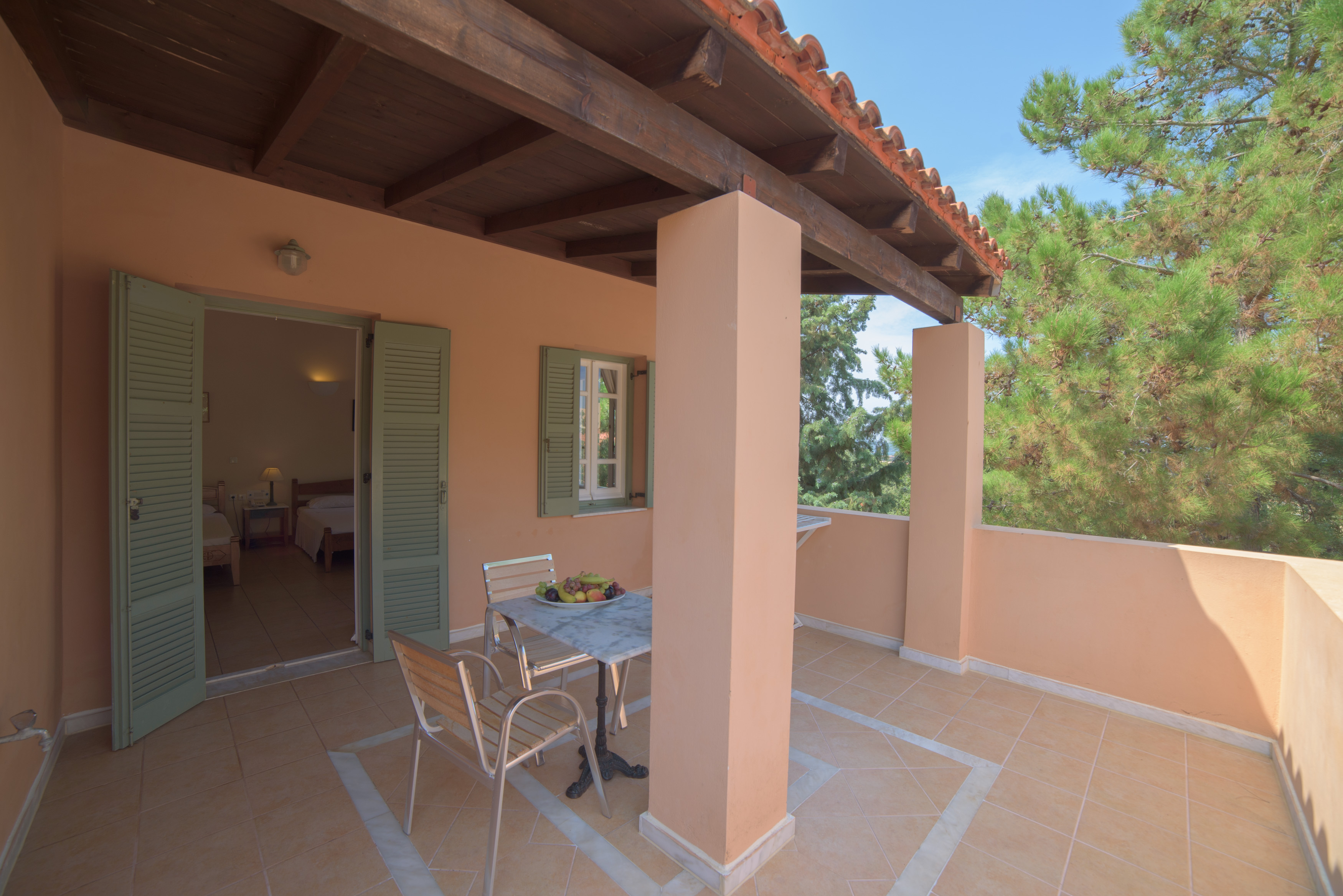 Double or Twin Standard