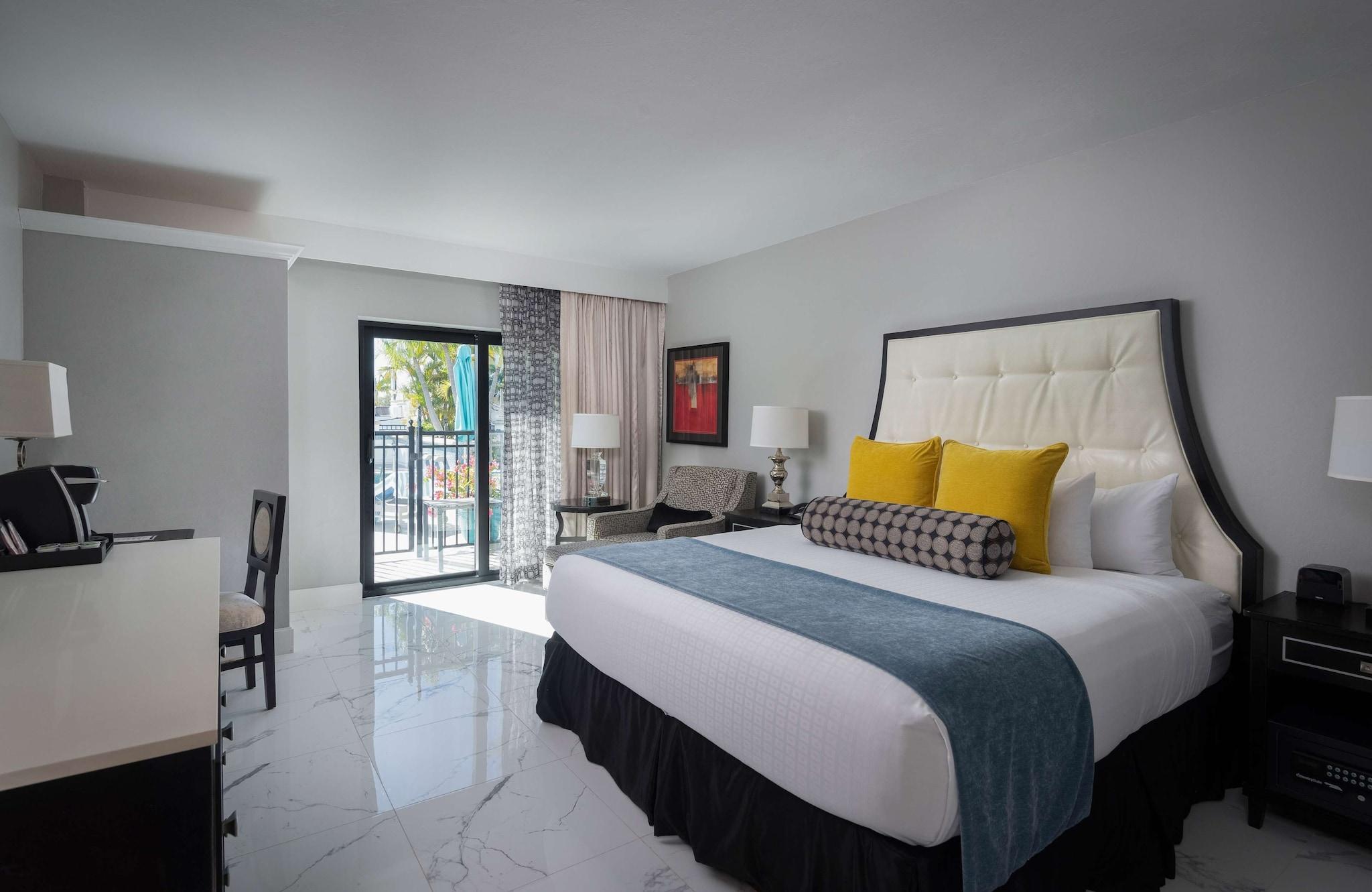 Double Accessible with Views