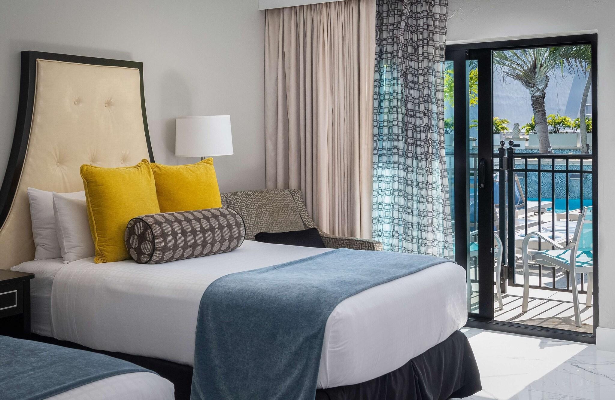 Double Deluxe Pool View