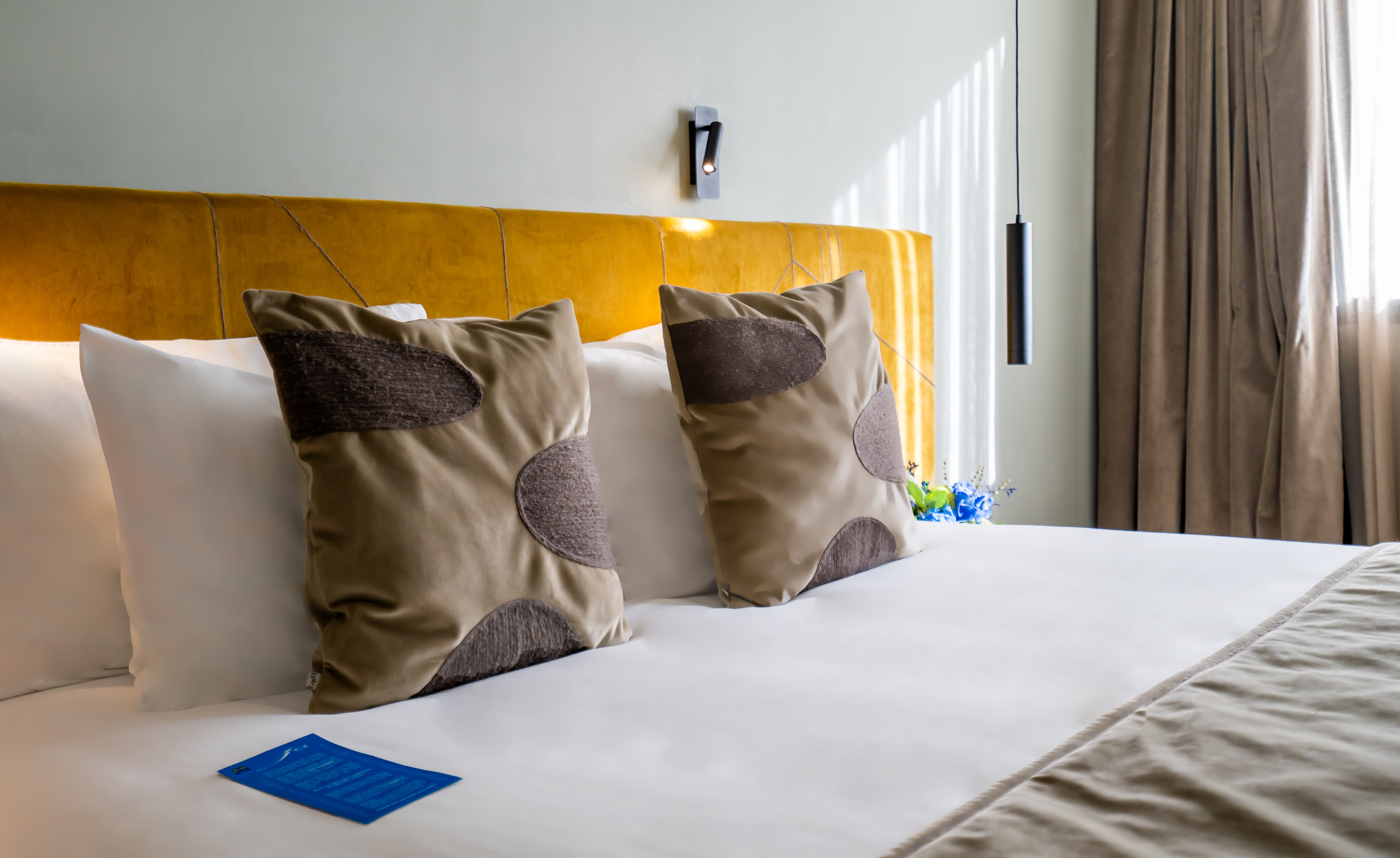 Double Deluxe Two Beds