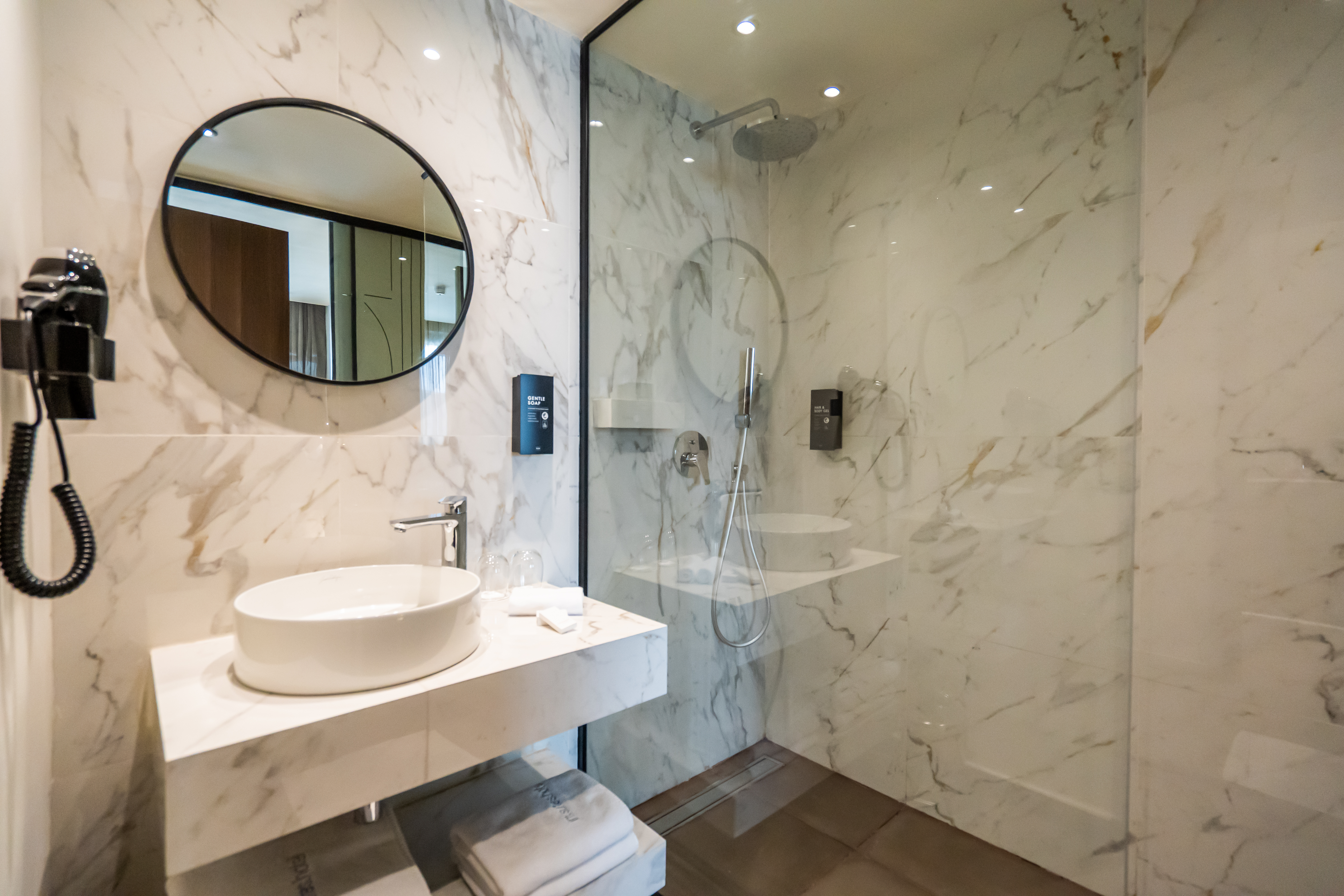 Double or Twin Executive