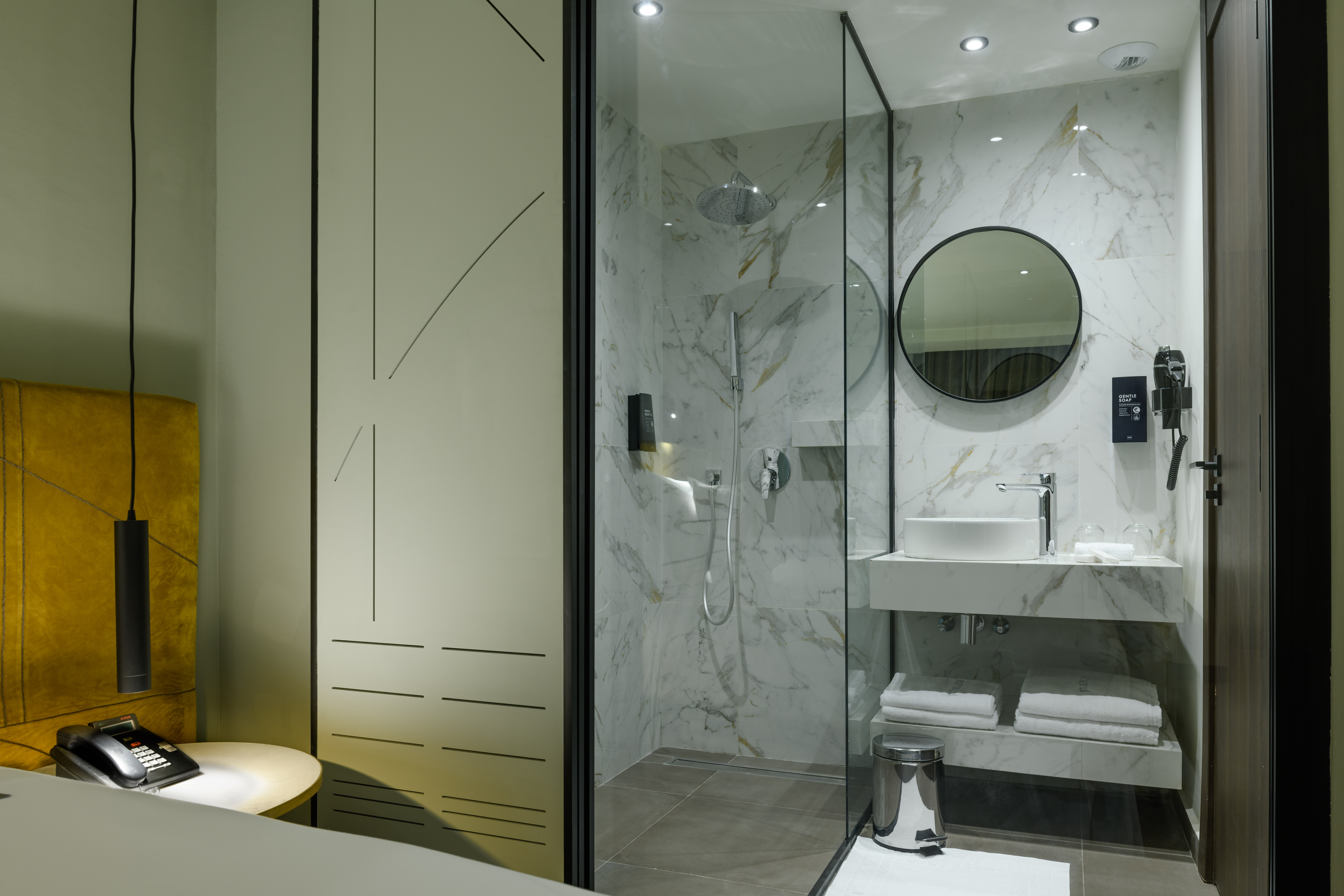 Double or Twin Executive