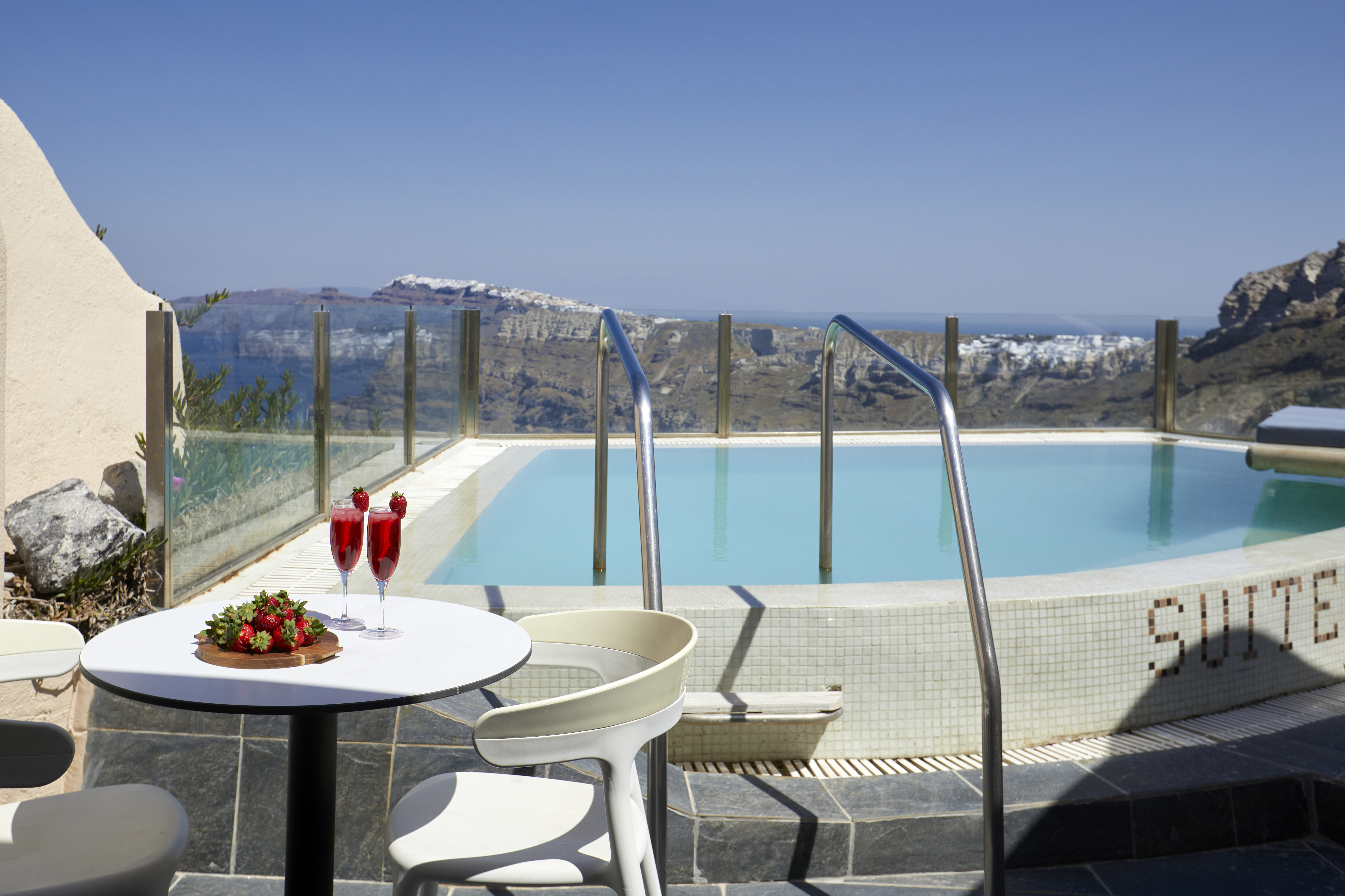 Suite Sea View with Private Pool