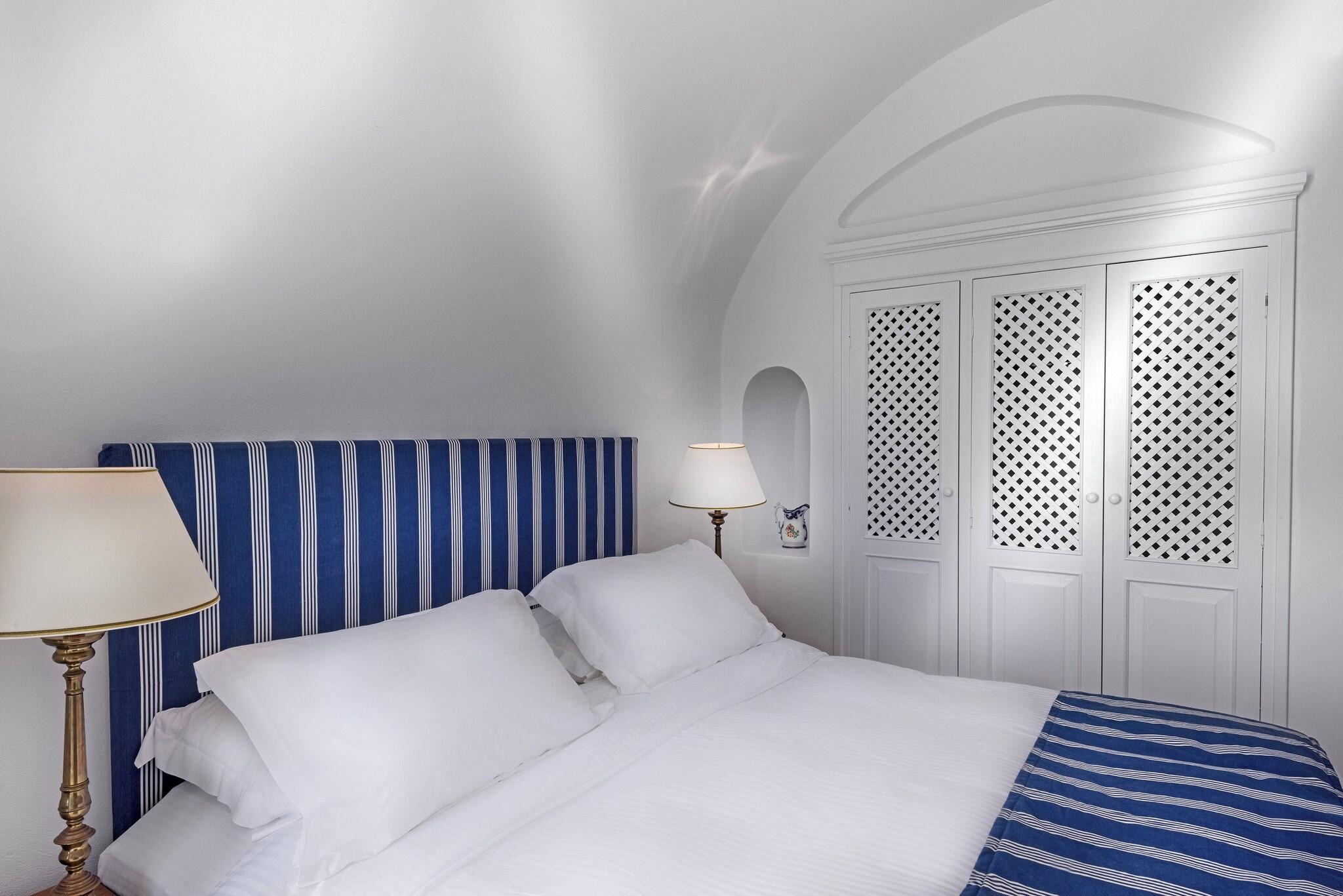 Double Sea View King Bed