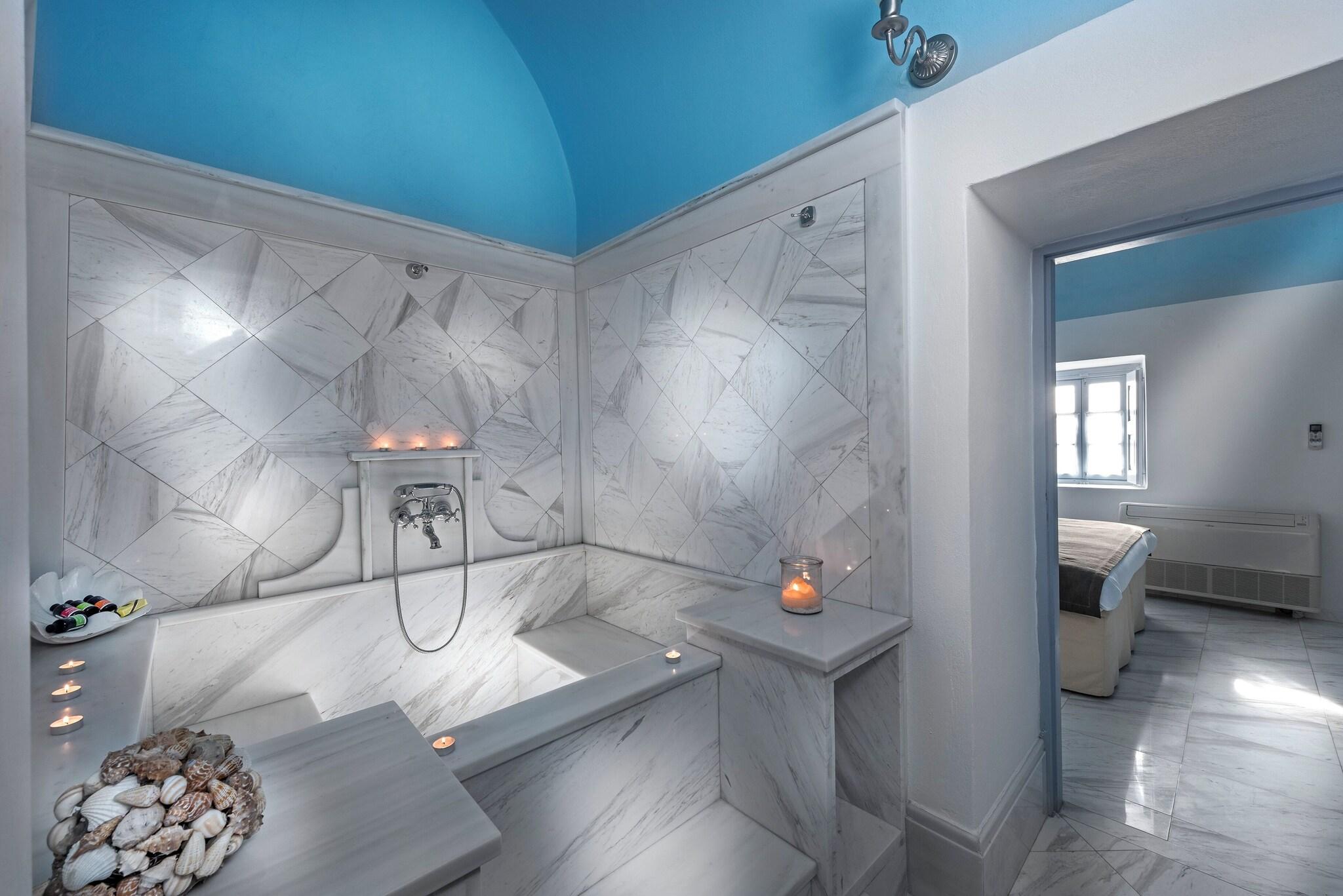 Double Sea View King Bed