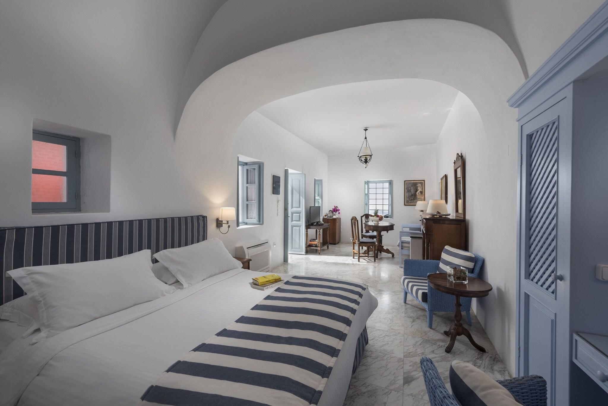 Double Queen Size Bed