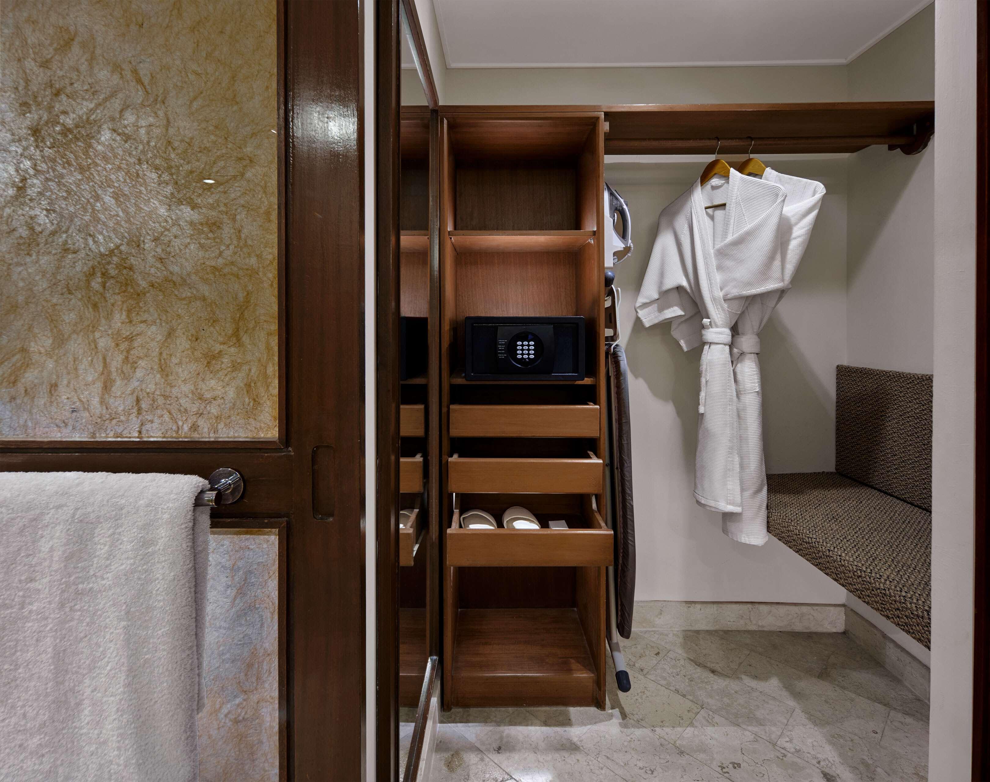 Suite Club Executive