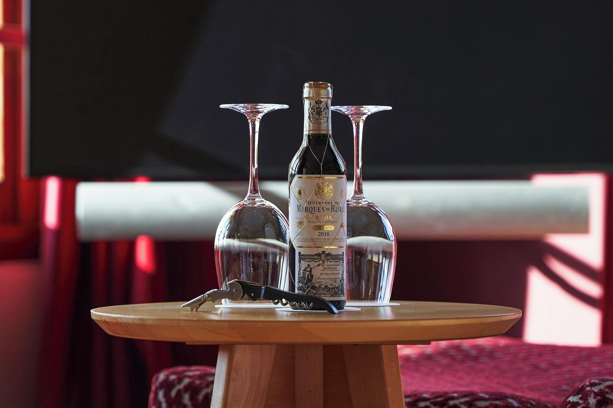 Double Deluxe with Views