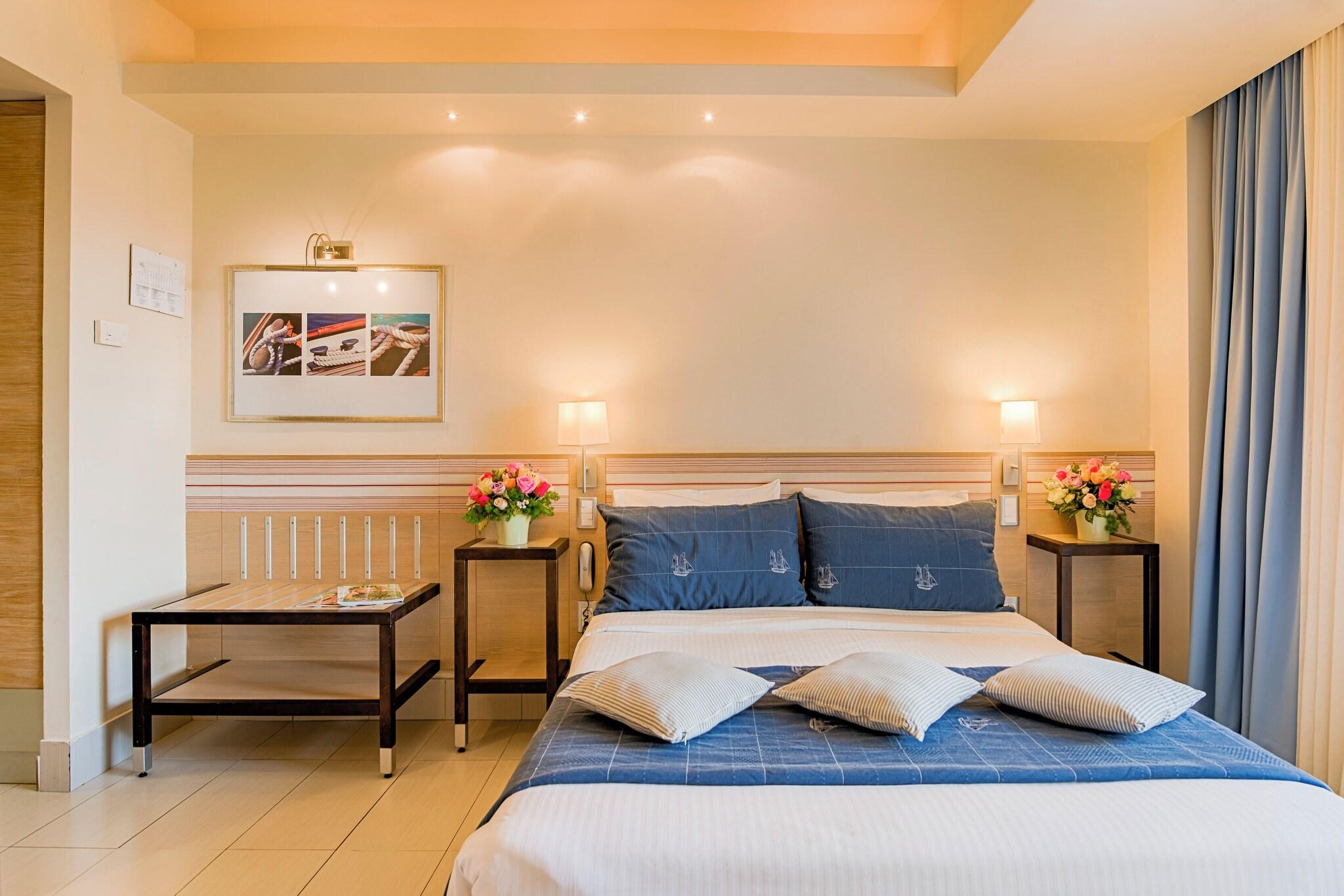 Family Room Superior