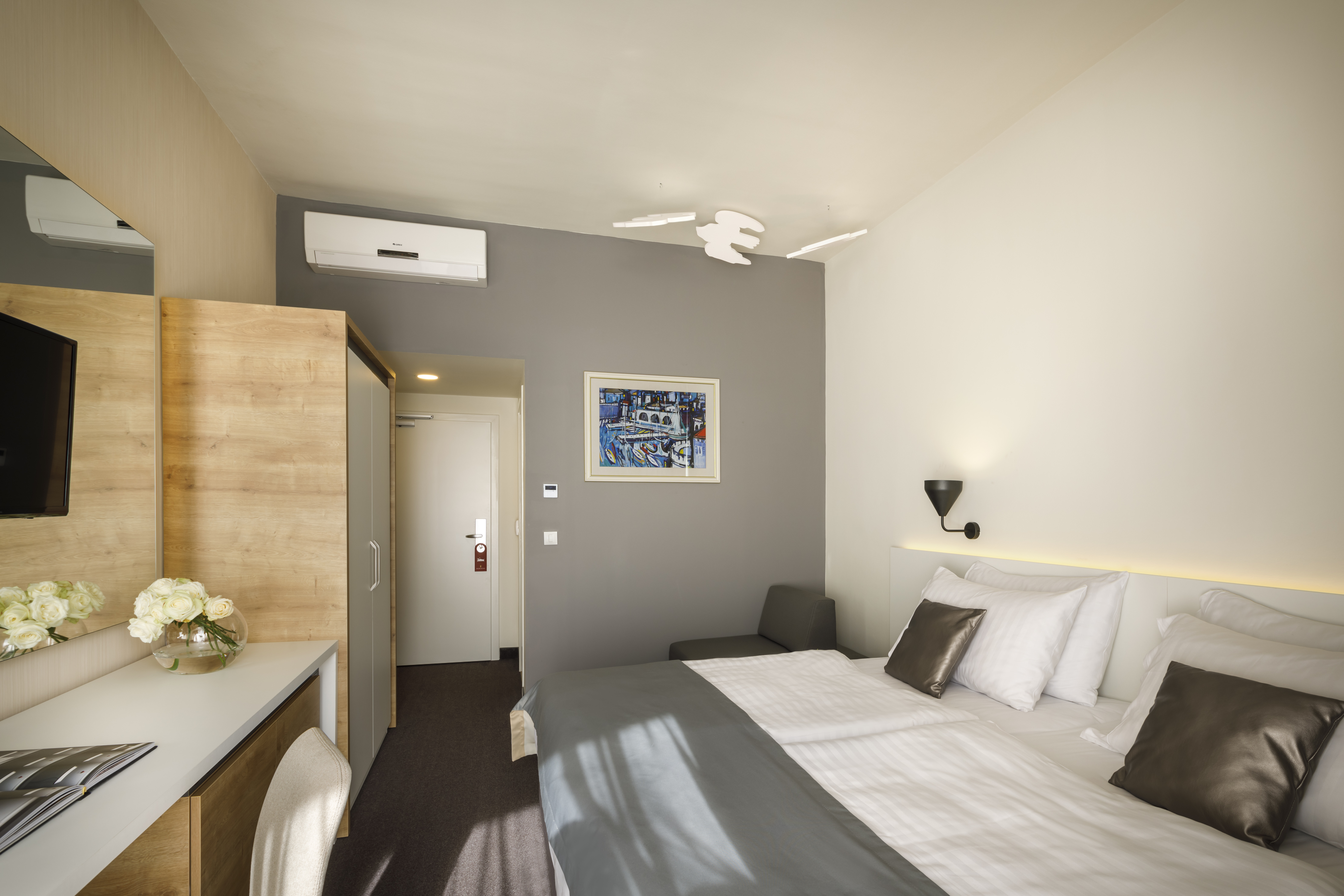 Twin Premium Sea View