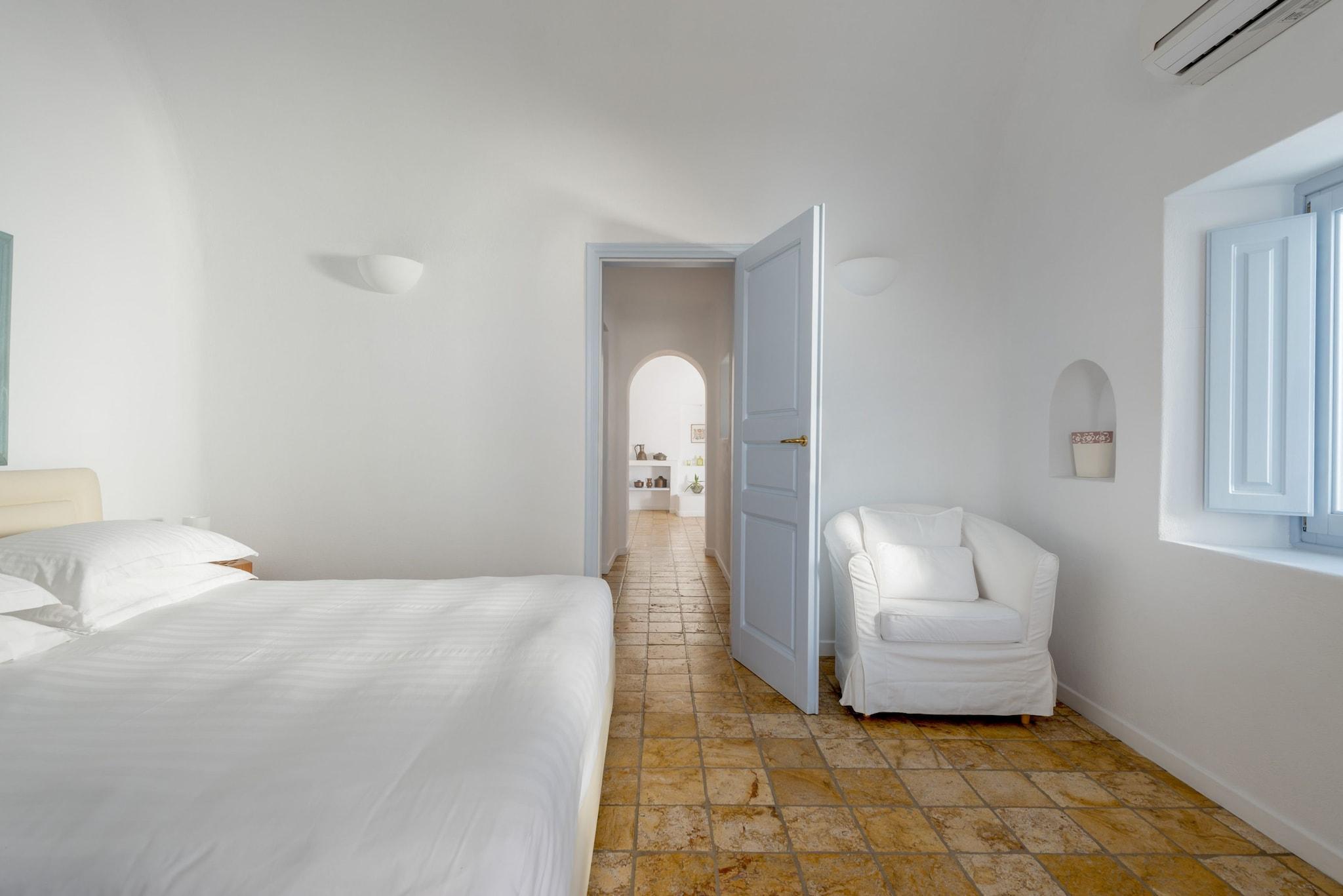 Suite Sea View King Bed